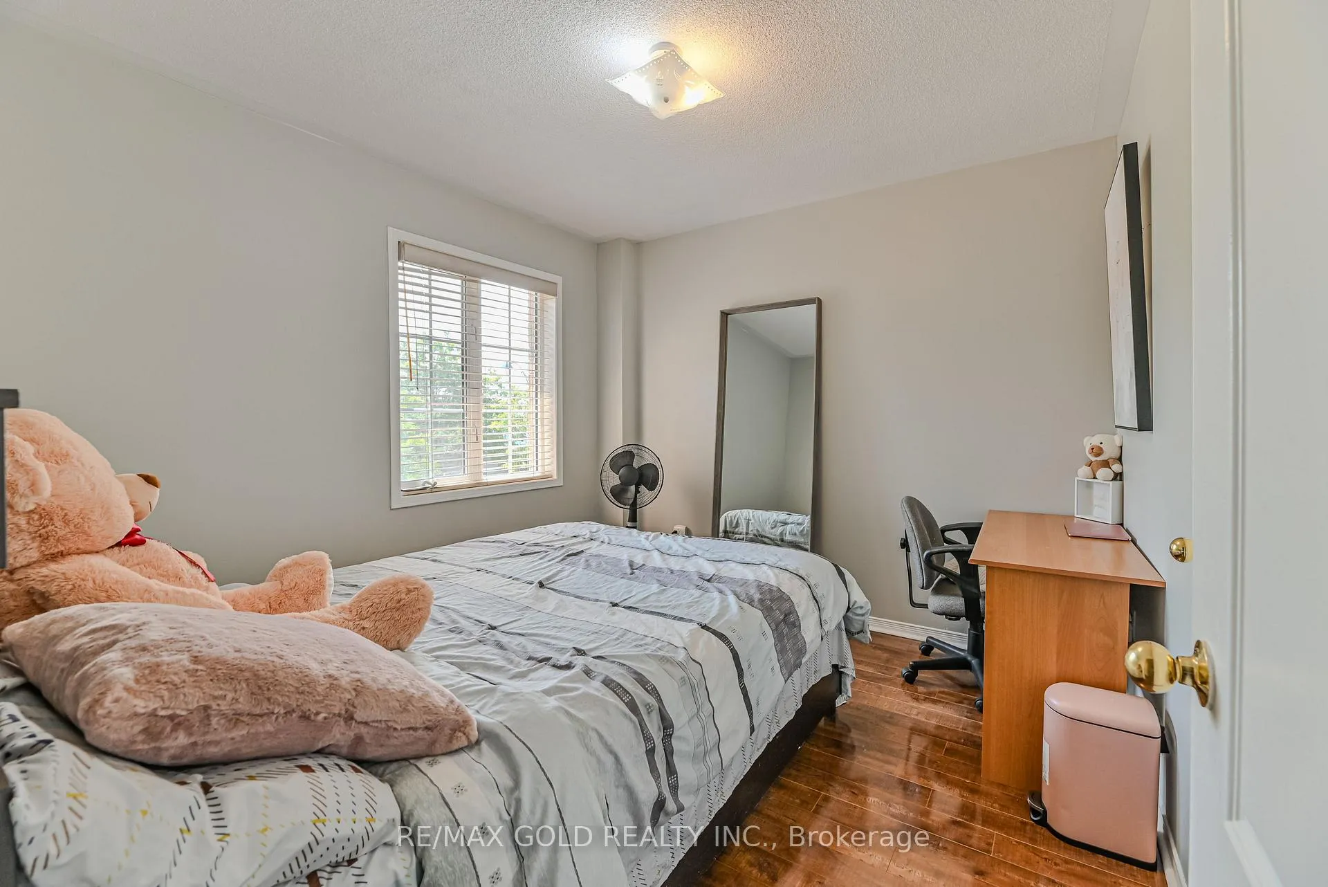Photo 16 of 125 Bunchberry Way, Brampton, Sandringham-Wellington — HOMEH