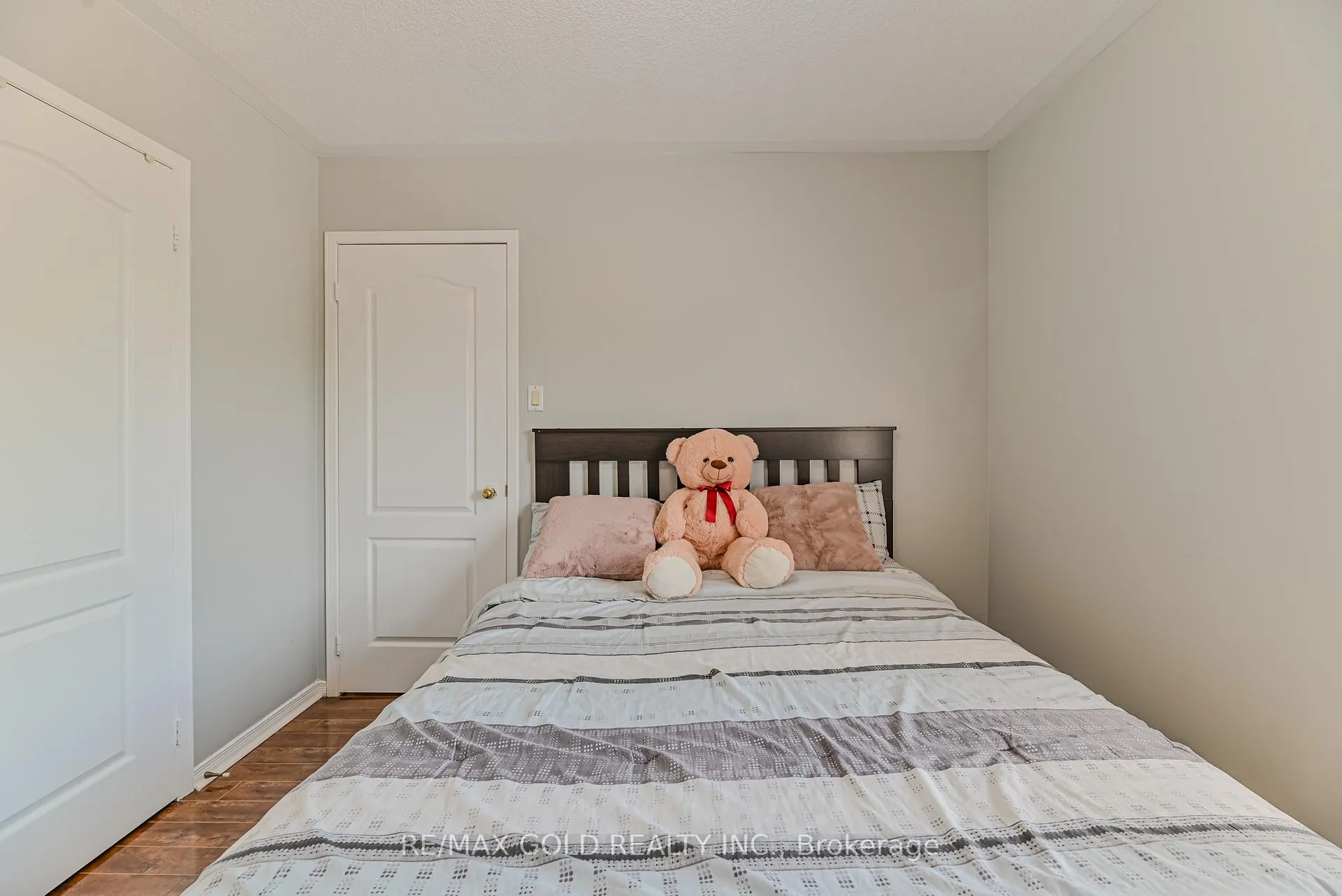 Photo 17 of 125 Bunchberry Way, Brampton, Sandringham-Wellington — HOMEH