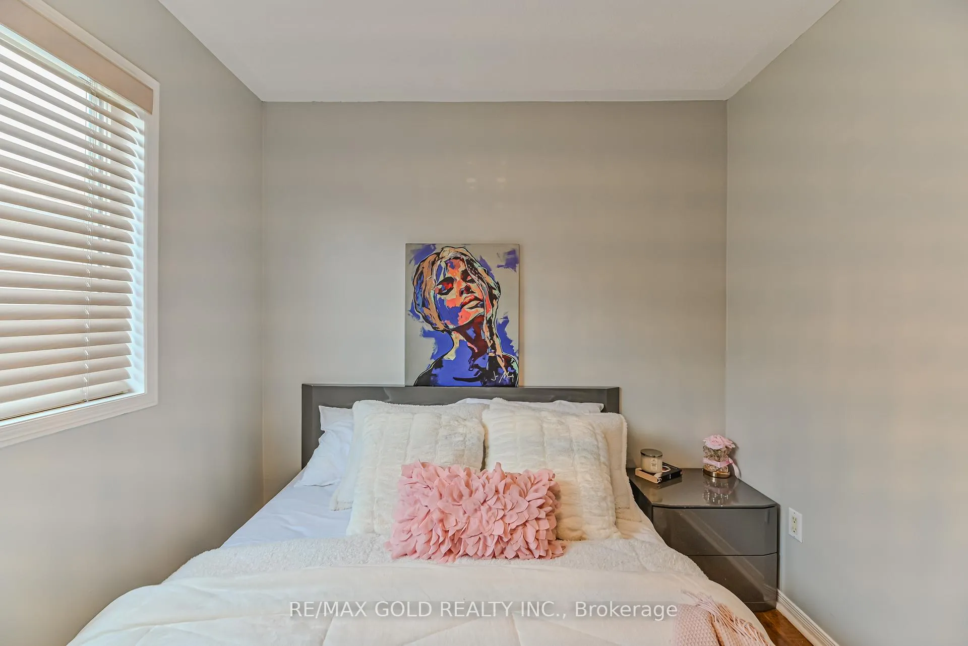 Photo 19 of 125 Bunchberry Way, Brampton, Sandringham-Wellington — HOMEH