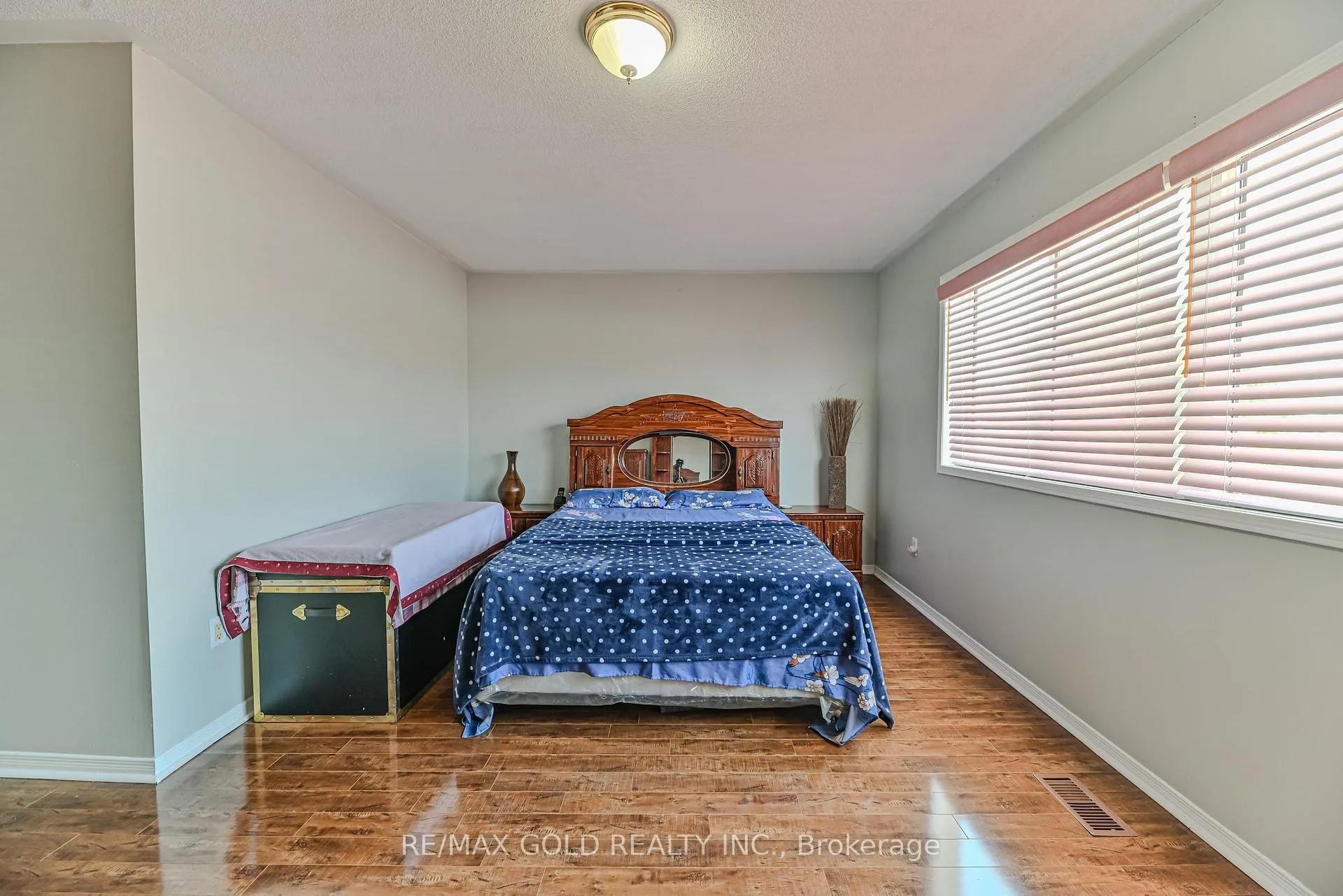 Photo 21 of 125 Bunchberry Way, Brampton, Sandringham-Wellington — HOMEH