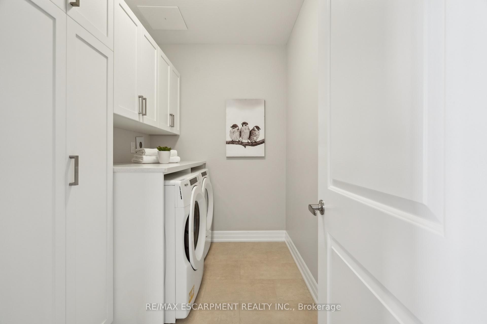 Photo 19 of Unit 309, 1878 Gordon Street, Guelph, Pineridge/Westminster Woods — HOMEH
