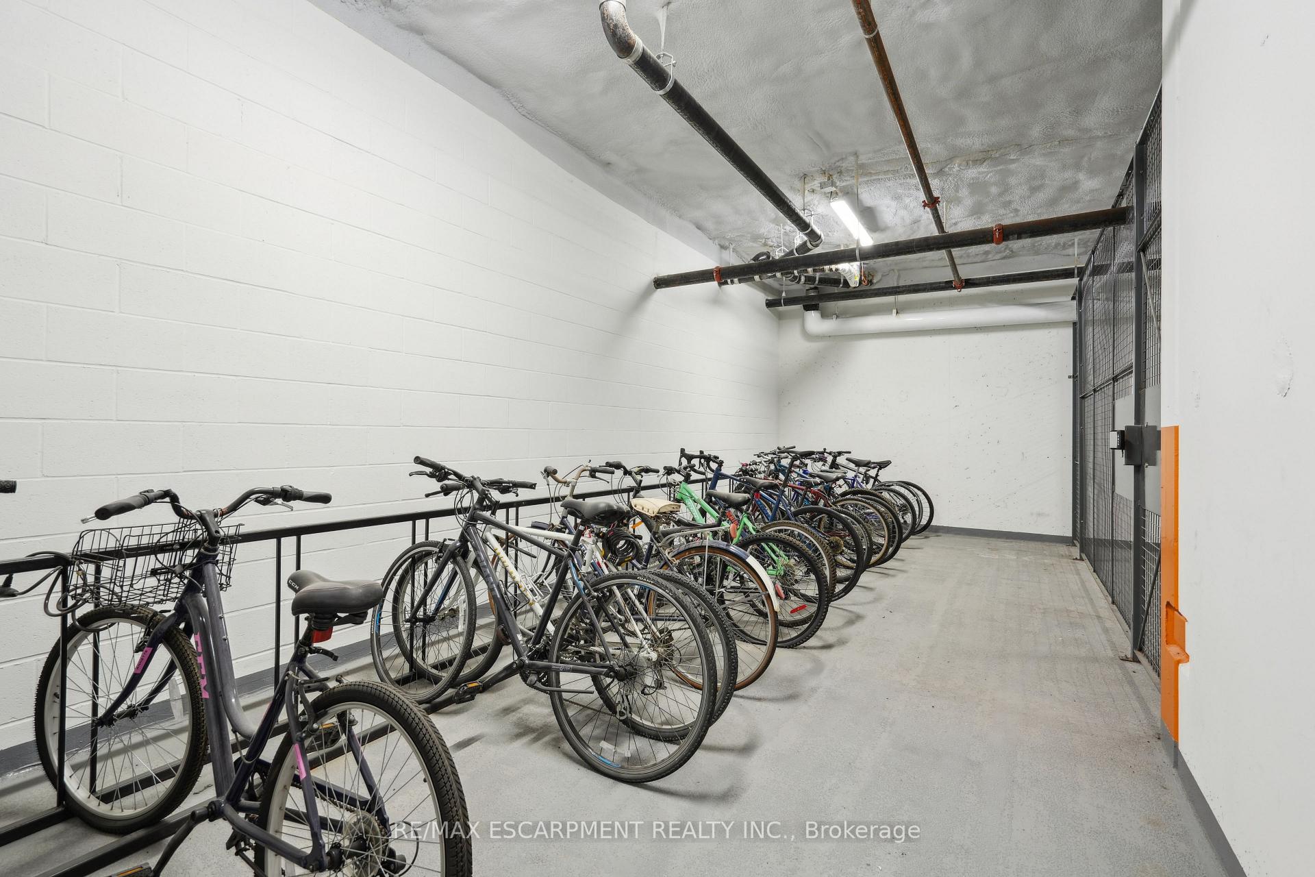 Photo 28 of Unit 309, 1878 Gordon Street, Guelph, Pineridge/Westminster Woods — HOMEH