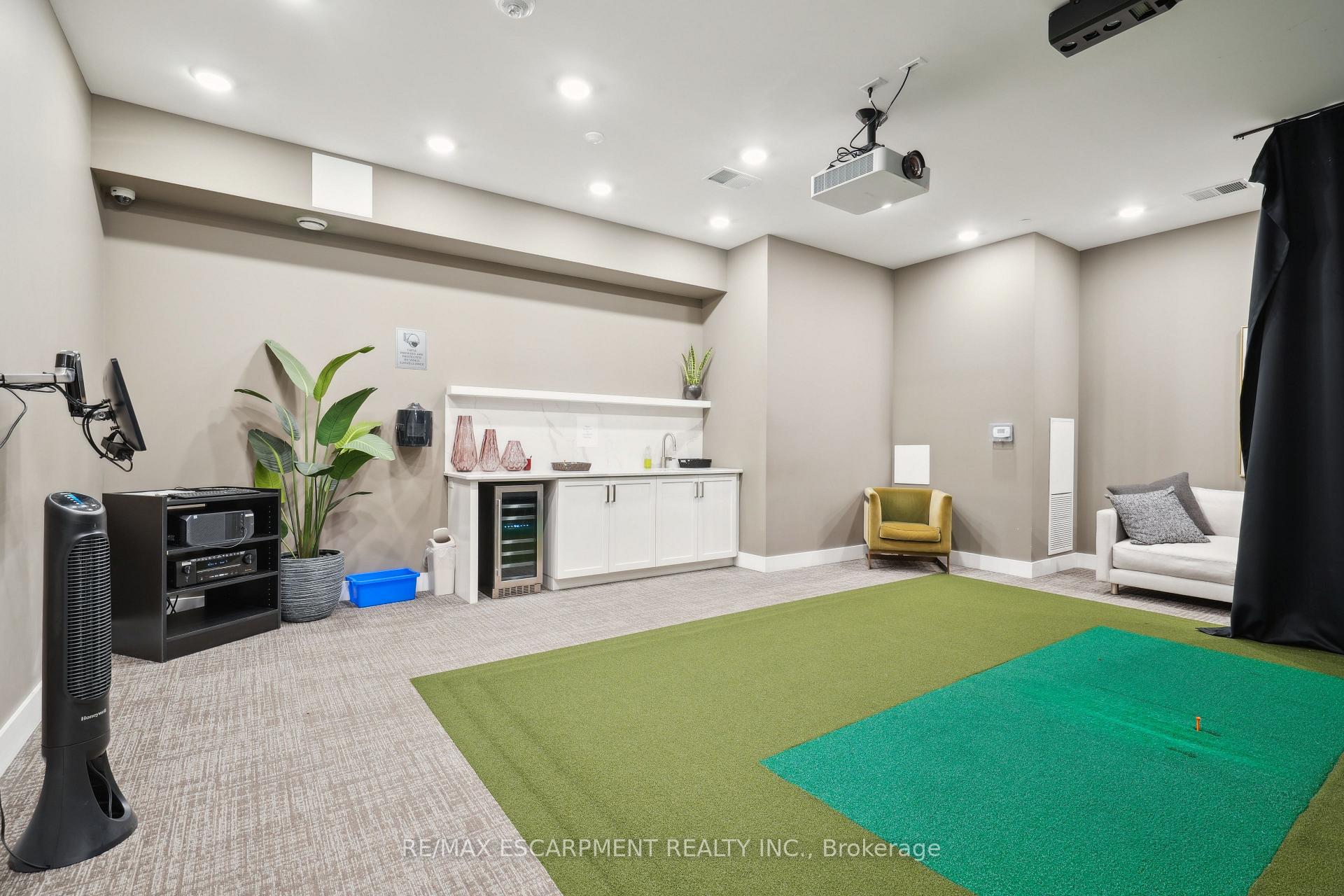 Photo 31 of Unit 309, 1878 Gordon Street, Guelph, Pineridge/Westminster Woods — HOMEH