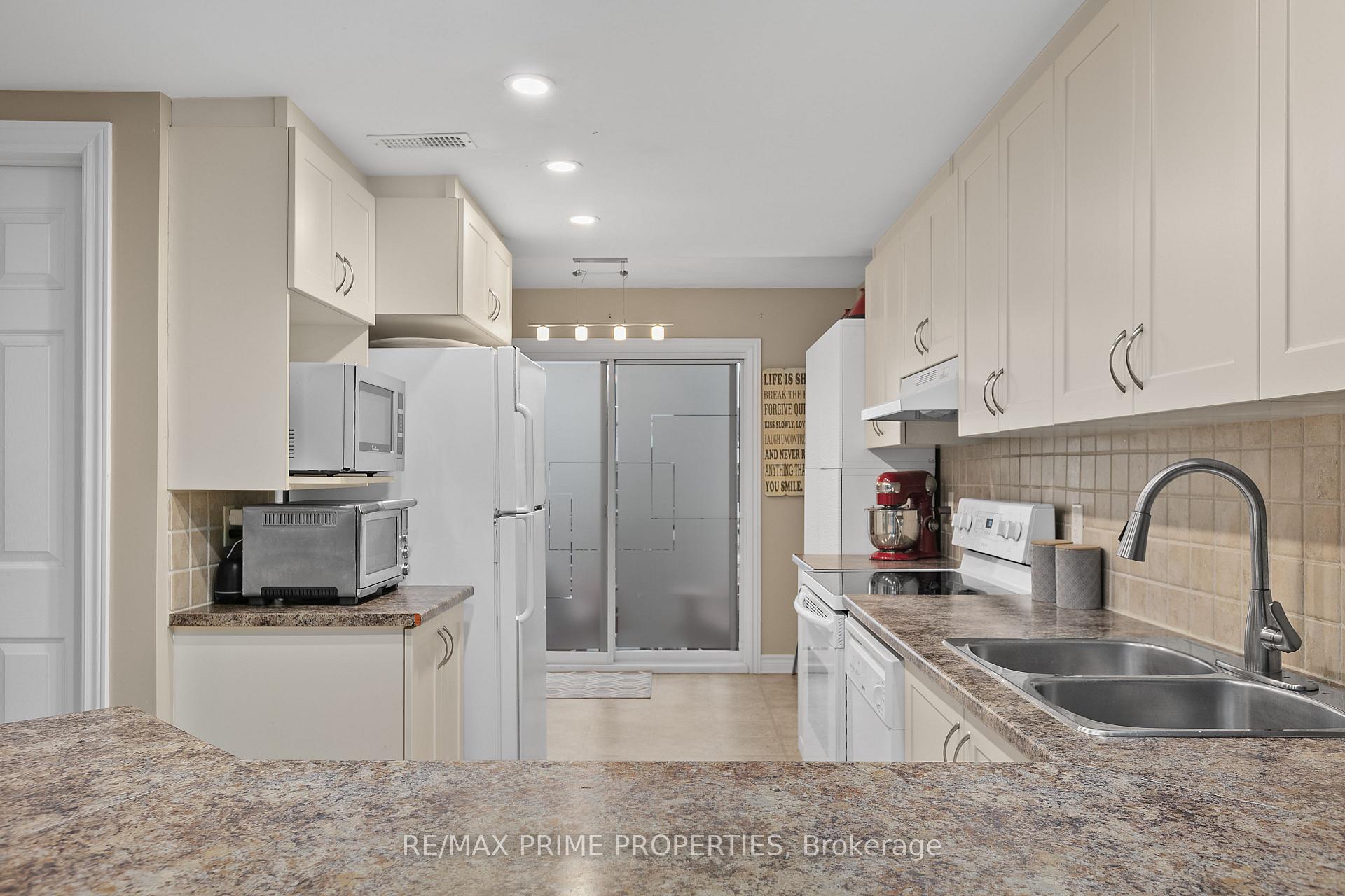 Photo 16 of 630 Lakeridge Drive, Ottawa, Avalon East — HOMEH