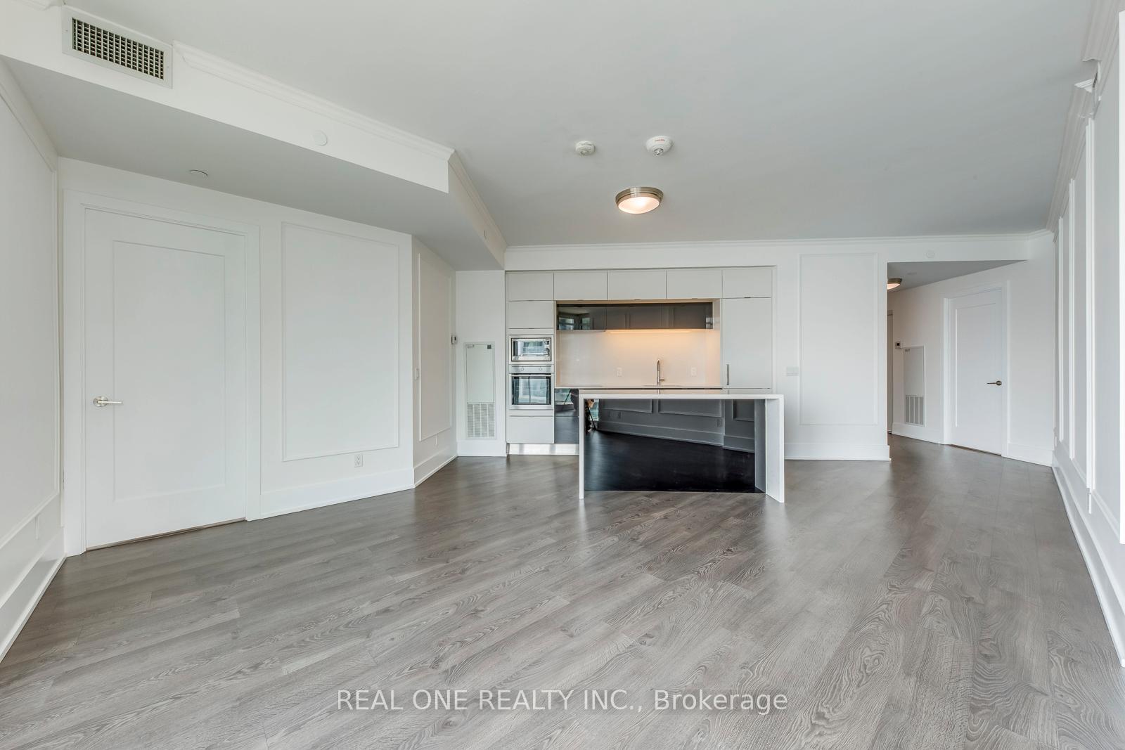 Photo 39 of Unit 818, 1 Edgewater Drive, Toronto, Waterfront Communities — HOMEH