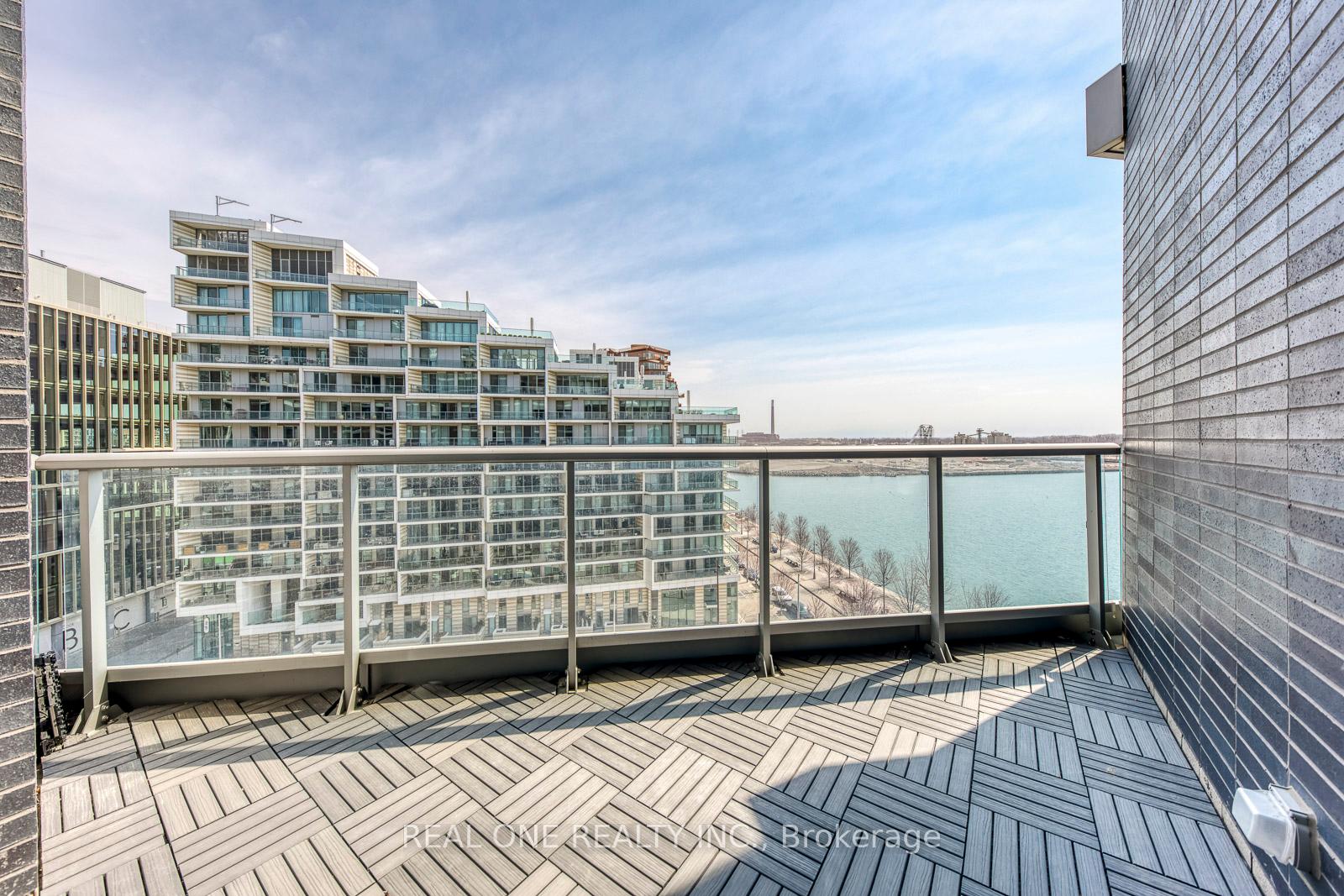 Photo 52 of Unit 818, 1 Edgewater Drive, Toronto, Waterfront Communities — HOMEH