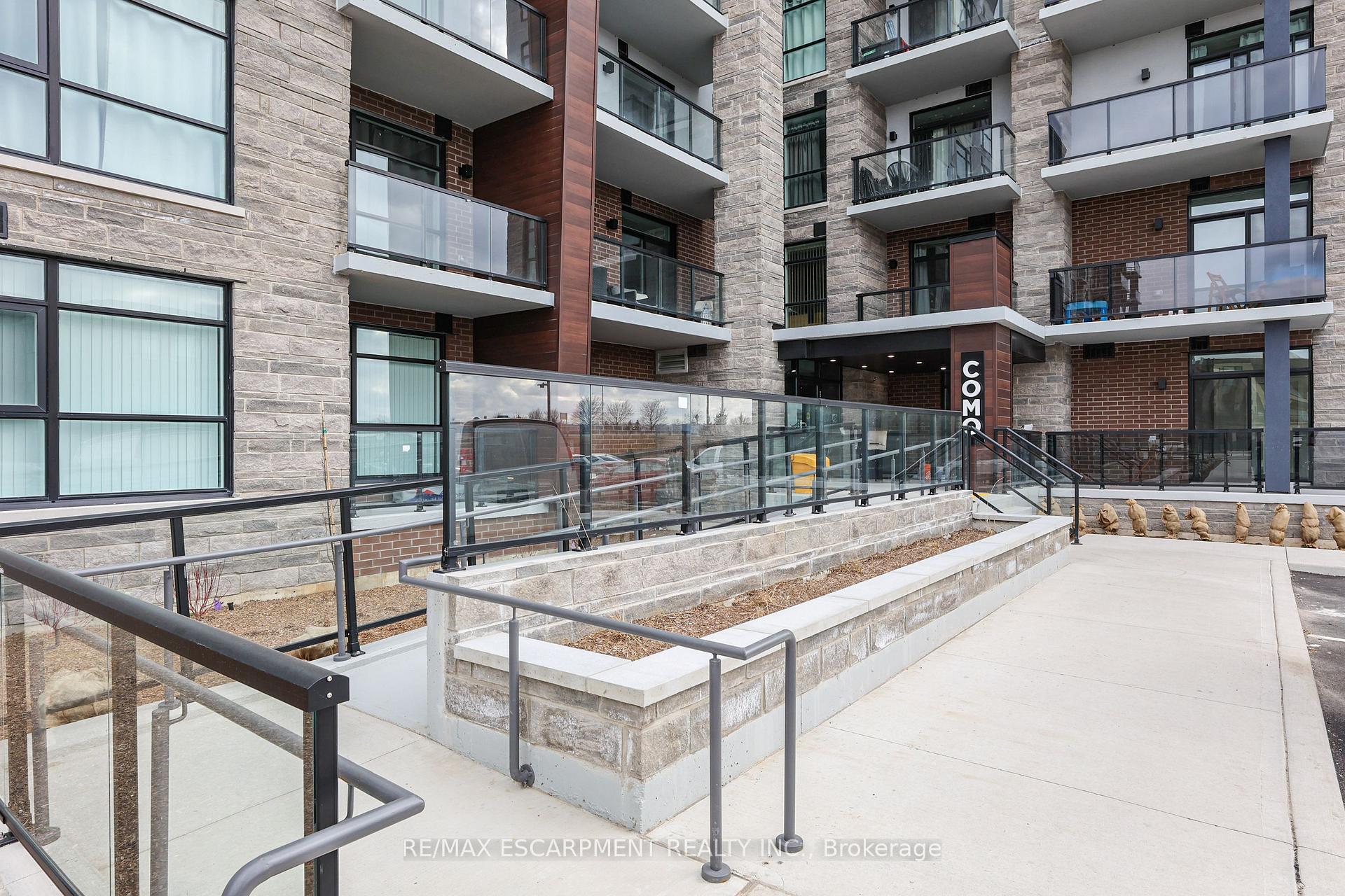 Photo 22 of Unit 412, 600 North Service Road, Hamilton, Lakeshore — HOMEH