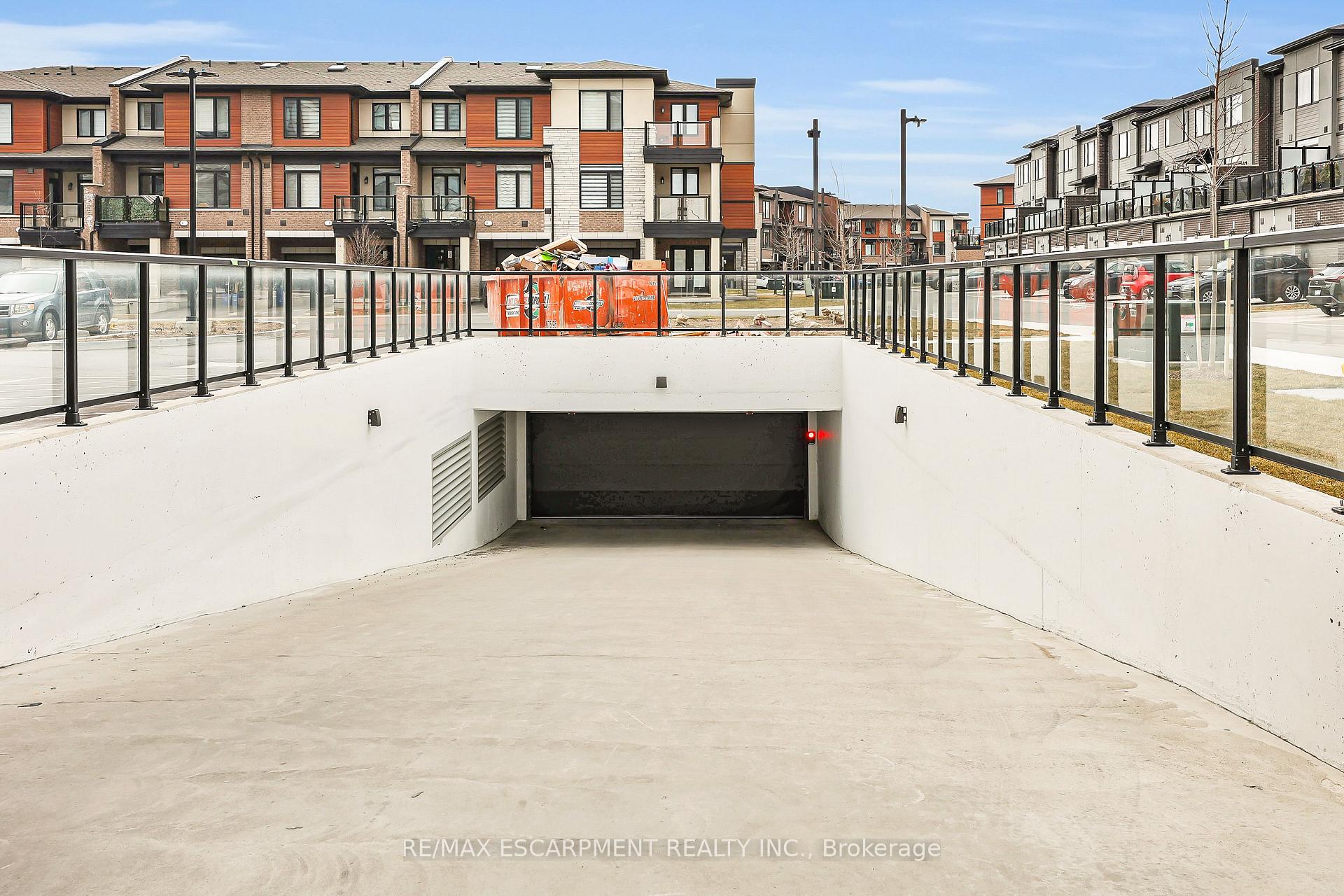 Photo 23 of Unit 412, 600 North Service Road, Hamilton, Lakeshore — HOMEH