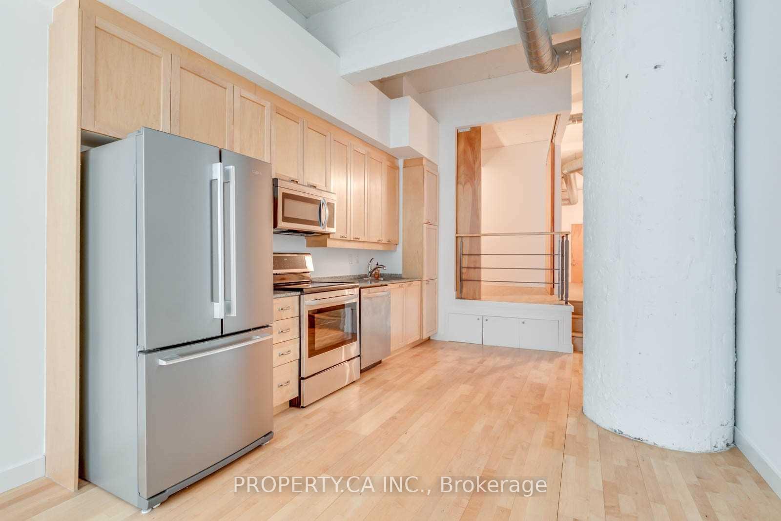 Front of Unit 631, 155 Dalhousie Street