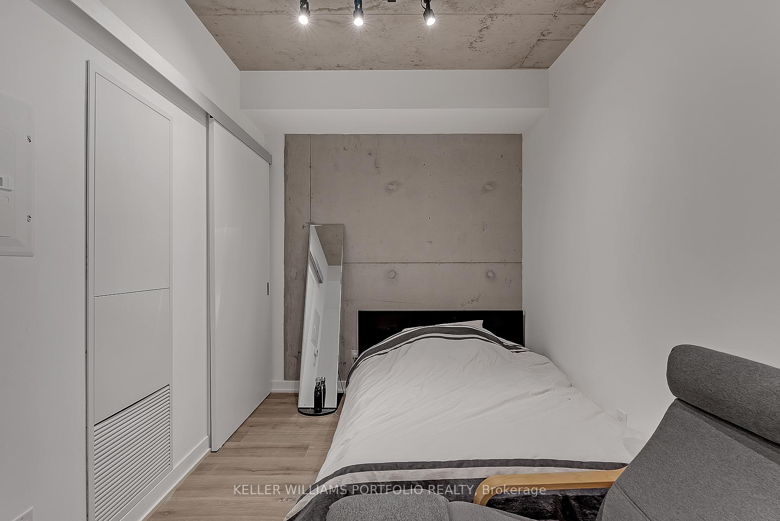 Photo 7 of Unit 615, 55 Ontario Street, Toronto, Moss Park — HOMEH