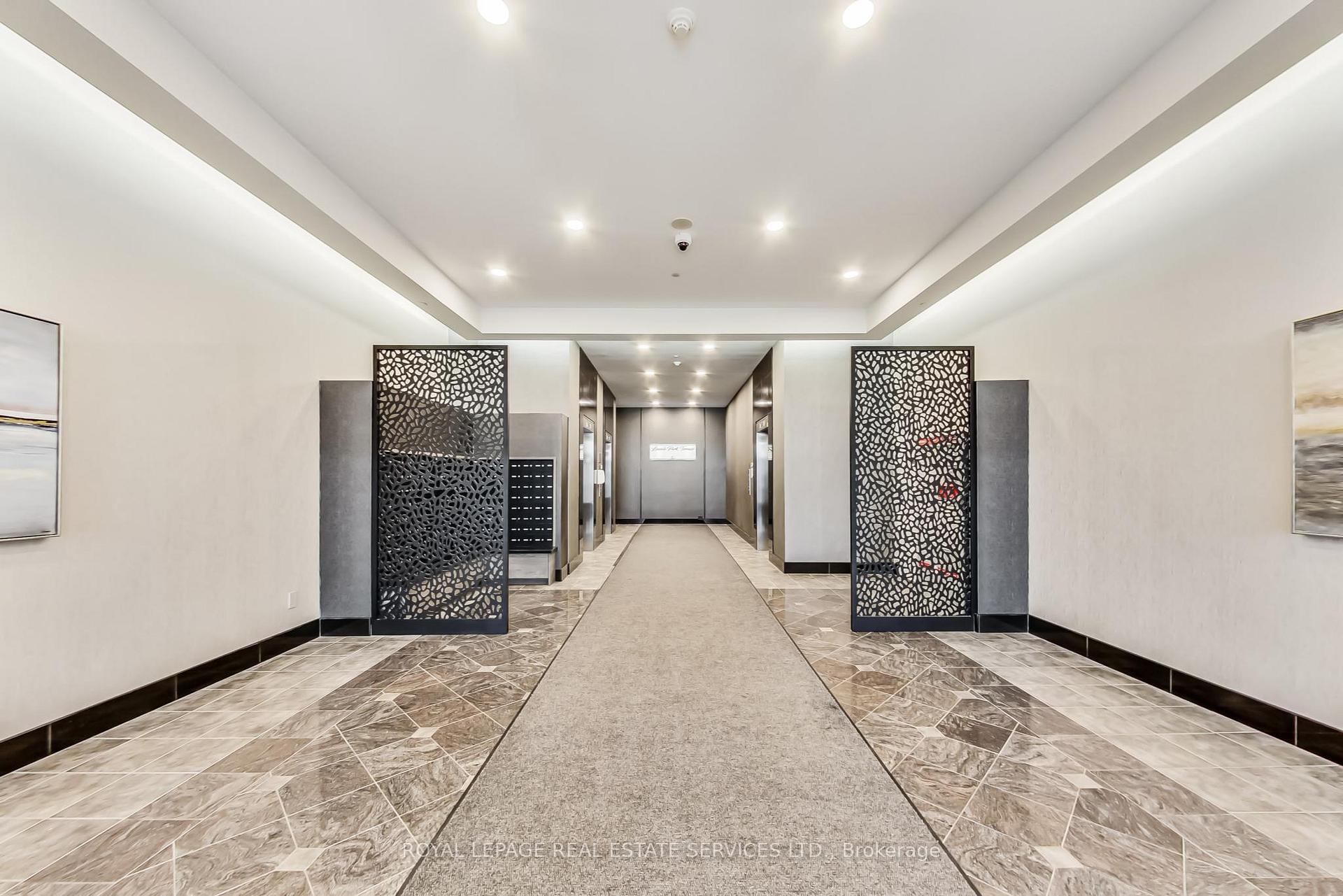 Photo 2 of Unit 618, 1 Leaside Park Drive, Toronto, Leaside — HOMEH