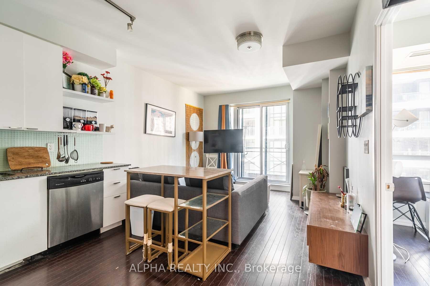 Photo 4 of Unit 1108, 35 Hayden Street, Toronto, Church-Yonge Corridor — HOMEH