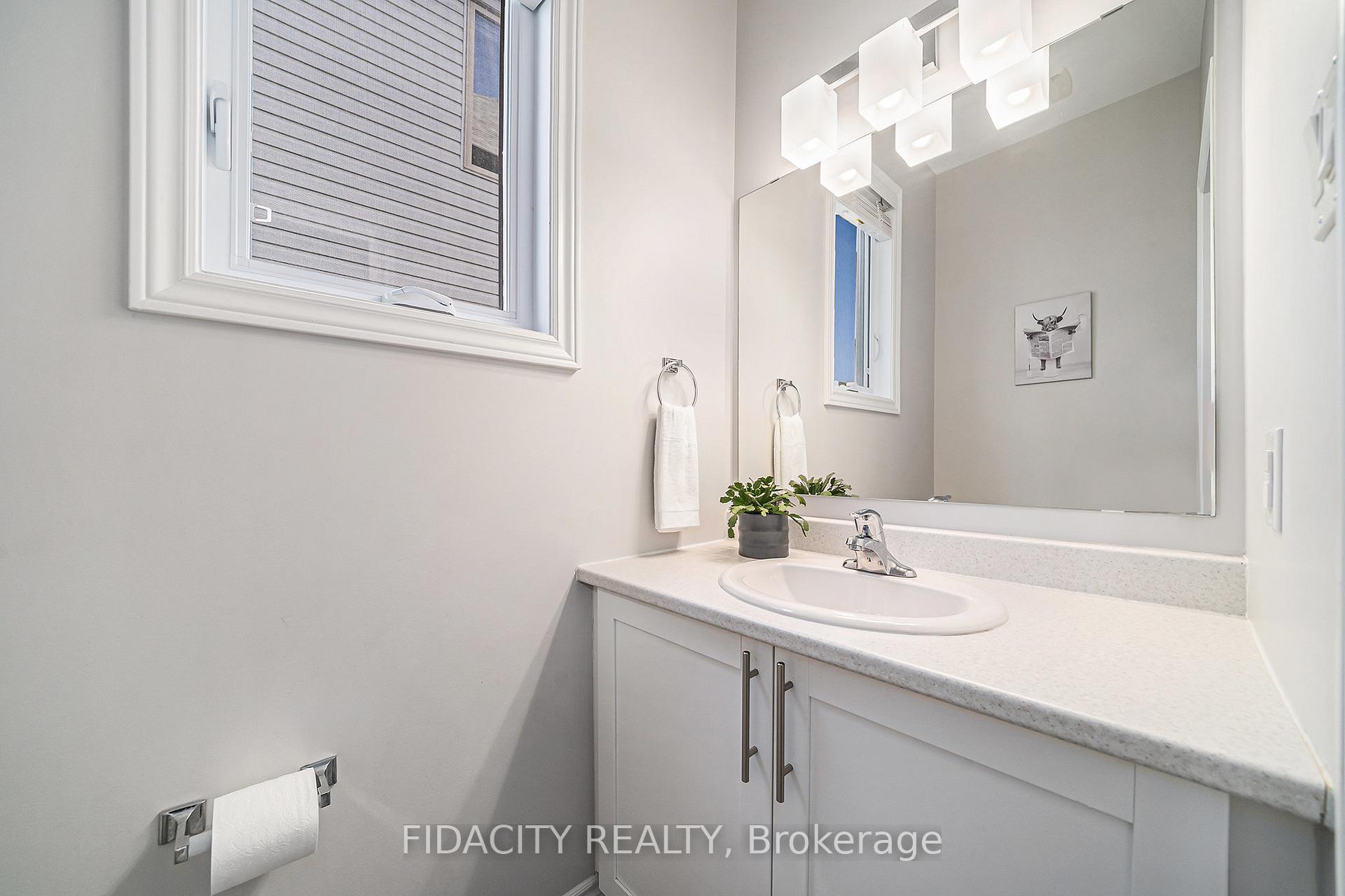 Photo 12 of 233 King Street, Carleton Place — HOMEH