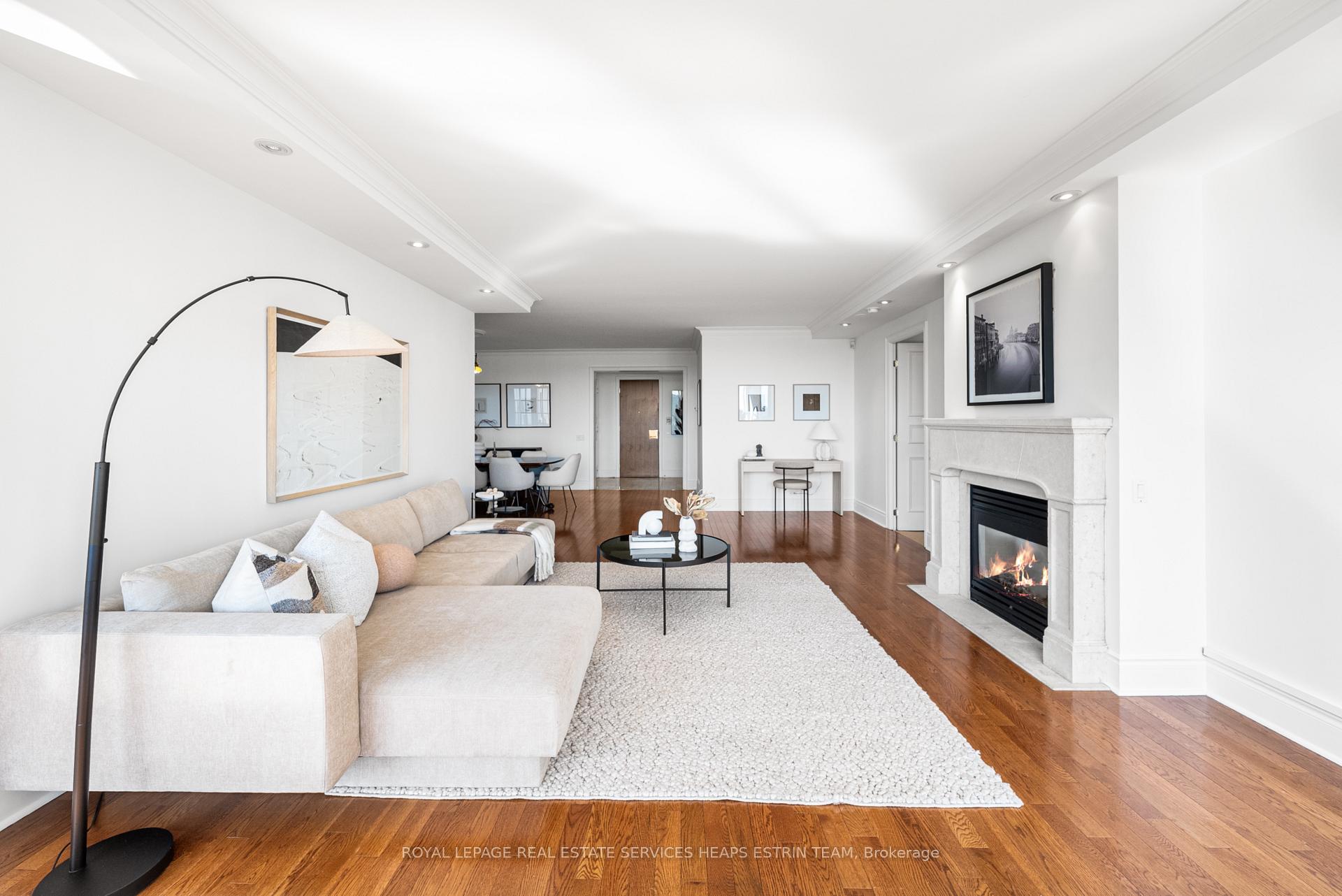 Photo 8 of Unit 922, 3600 Yonge Street, Toronto, Bedford Park-Nortown — HOMEH
