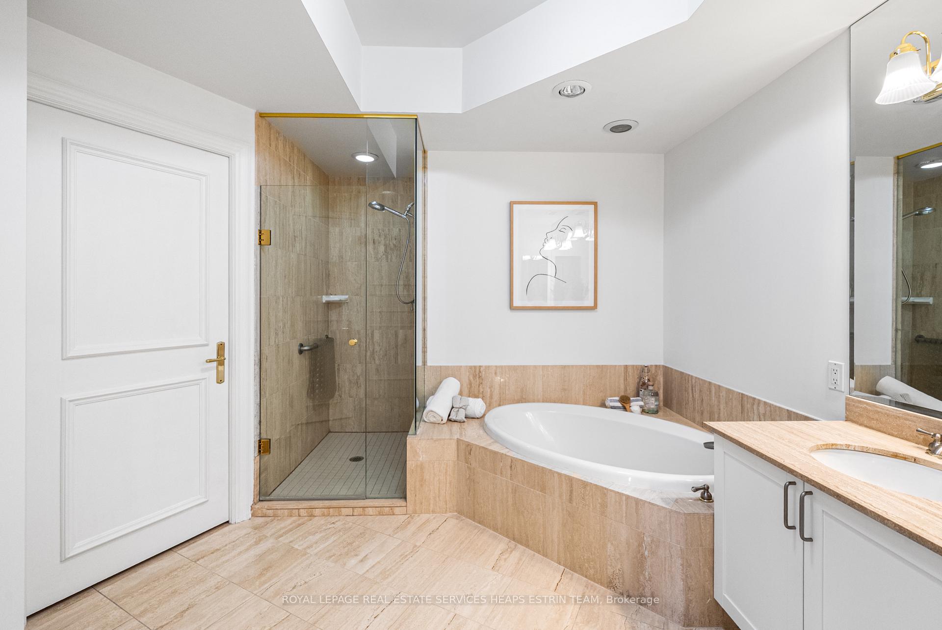 Photo 20 of Unit 922, 3600 Yonge Street, Toronto, Bedford Park-Nortown — HOMEH