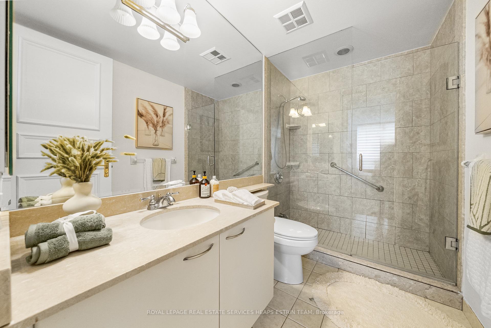 Photo 22 of Unit 922, 3600 Yonge Street, Toronto, Bedford Park-Nortown — HOMEH