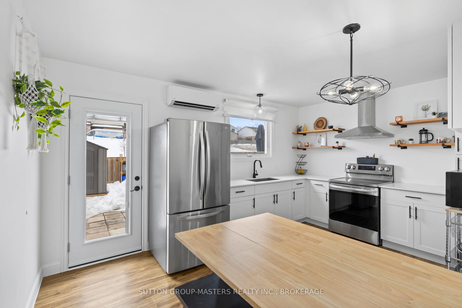 Photo 13 of Unit 71, 4 Rosemund Crescent, Kingston, West of Sir John A. Blvd — HOMEH