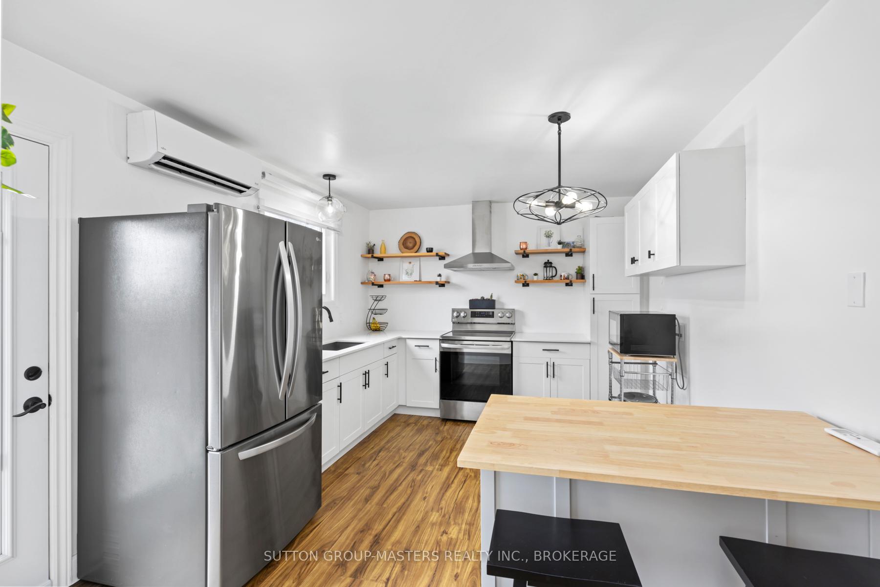 Photo 14 of Unit 71, 4 Rosemund Crescent, Kingston, West of Sir John A. Blvd — HOMEH