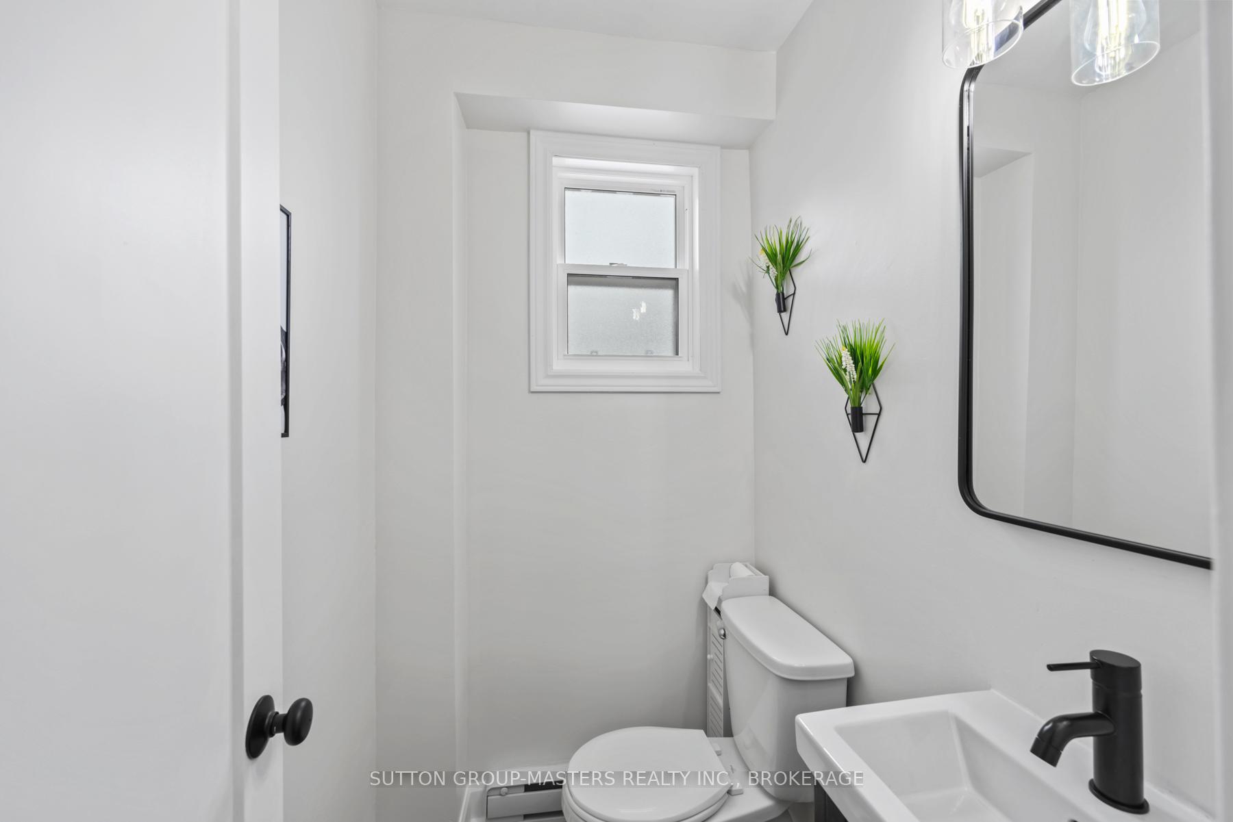Photo 19 of Unit 71, 4 Rosemund Crescent, Kingston, West of Sir John A. Blvd — HOMEH