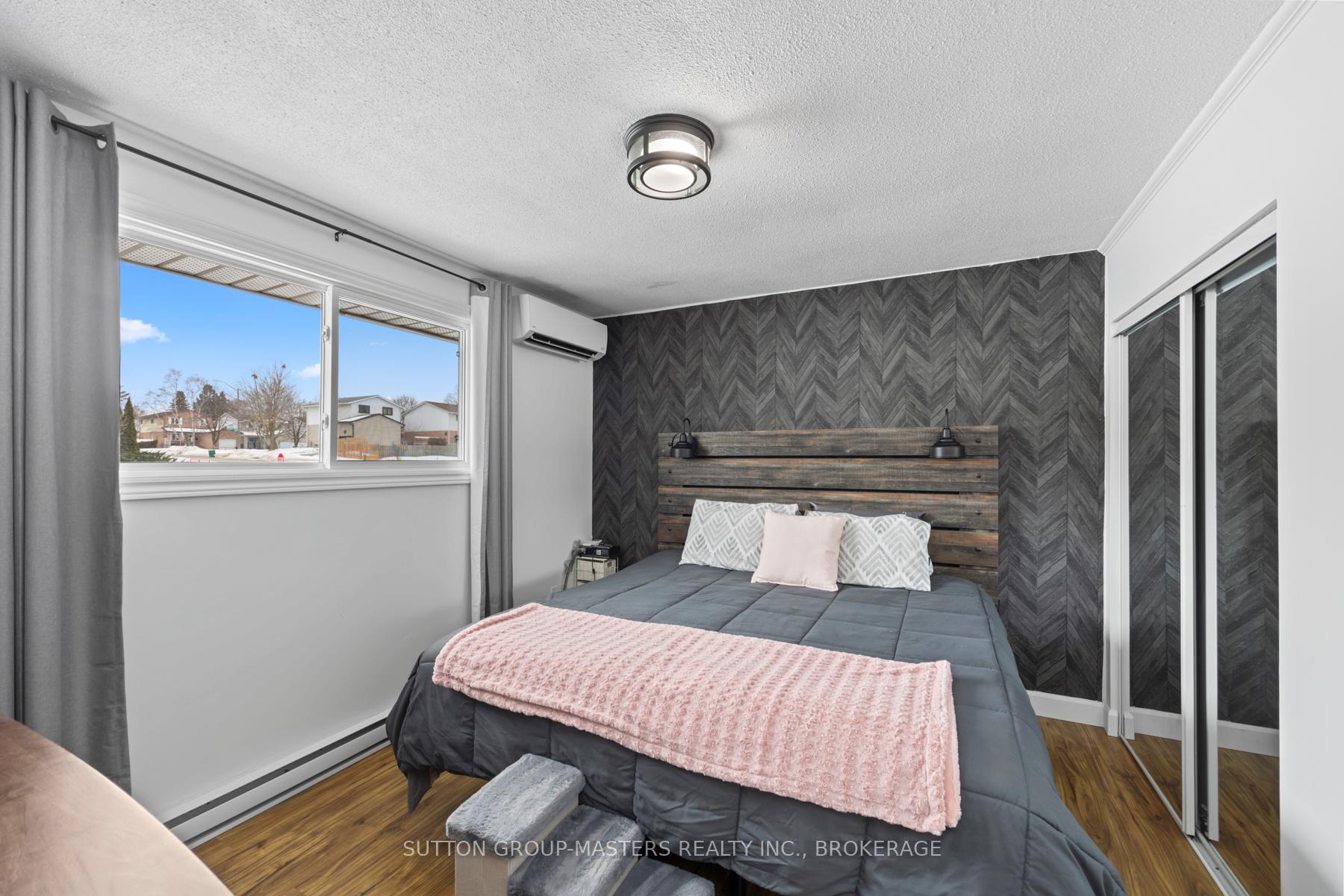 Photo 23 of Unit 71, 4 Rosemund Crescent, Kingston, West of Sir John A. Blvd — HOMEH