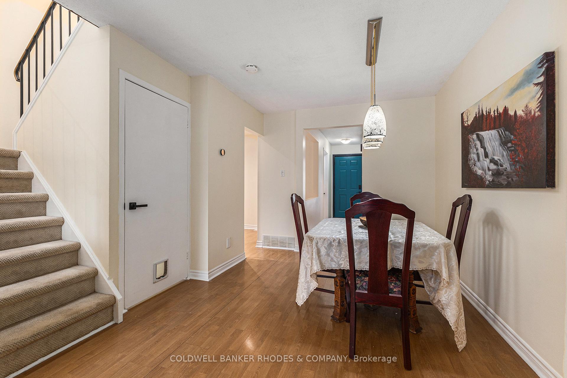 Photo 8 of 37 McCurdy Drive, Ottawa, Kanata - Katimavik — HOMEH