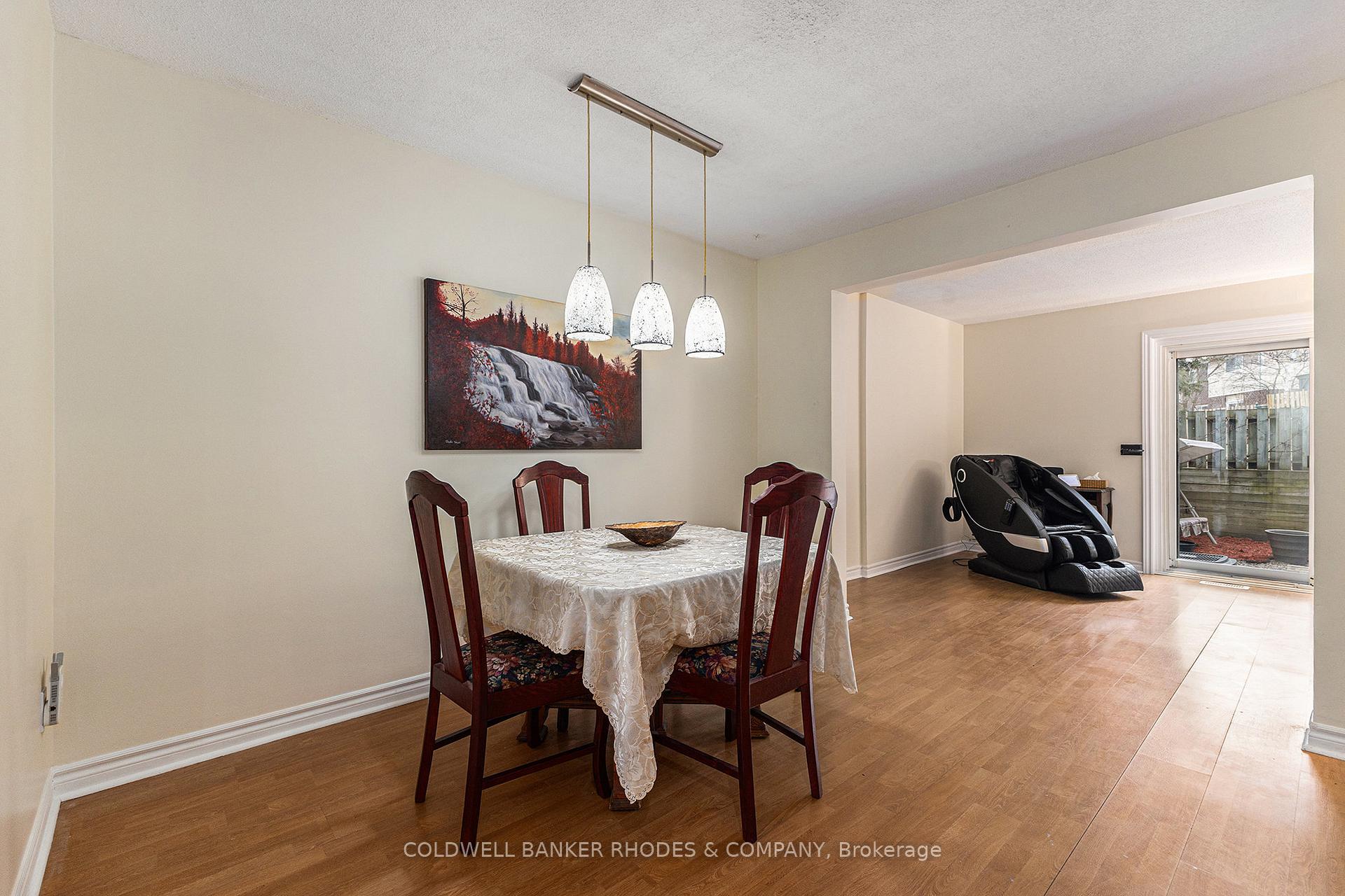 Photo 9 of 37 McCurdy Drive, Ottawa, Kanata - Katimavik — HOMEH