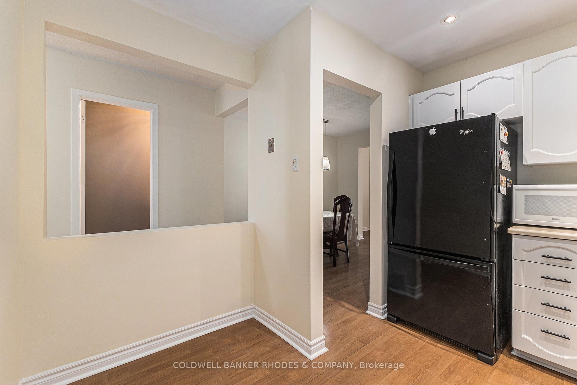 Photo 11 of 37 McCurdy Drive, Ottawa, Kanata - Katimavik — HOMEH