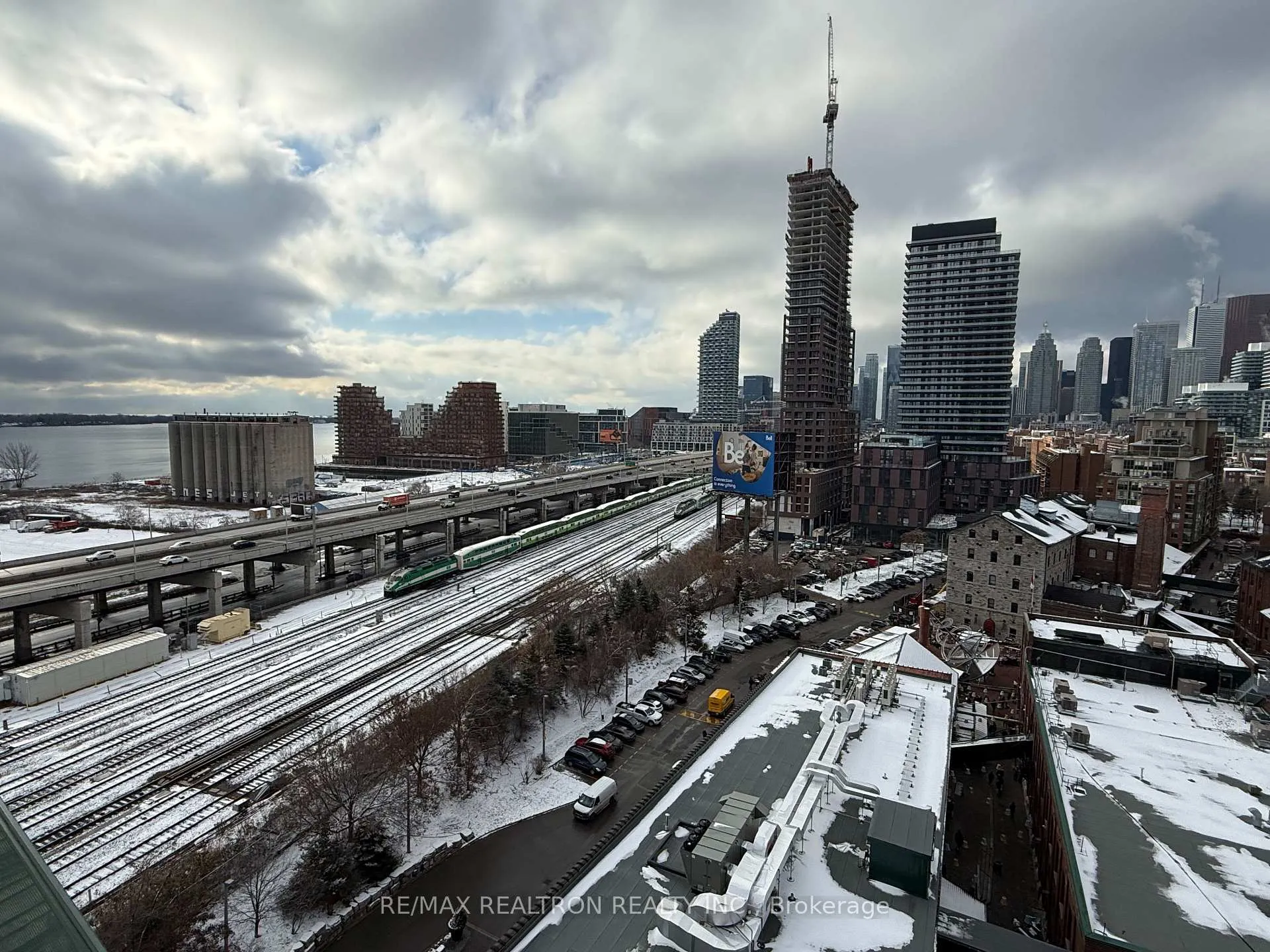 Photo 4 of Unit 1209, 70 Distillery Lane, Toronto, Waterfront Communities — HOMEH