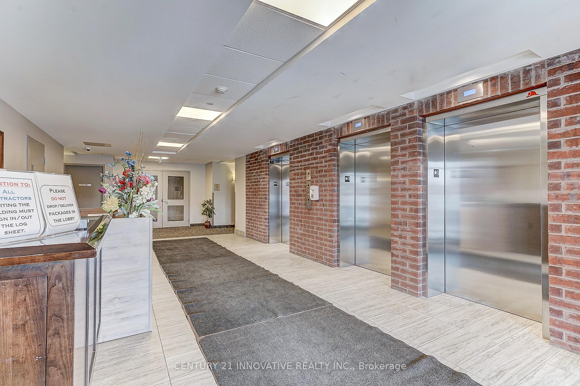 Photo 4 of Unit 225, 7325 Markham Road, Markham, Cedarwood — HOMEH