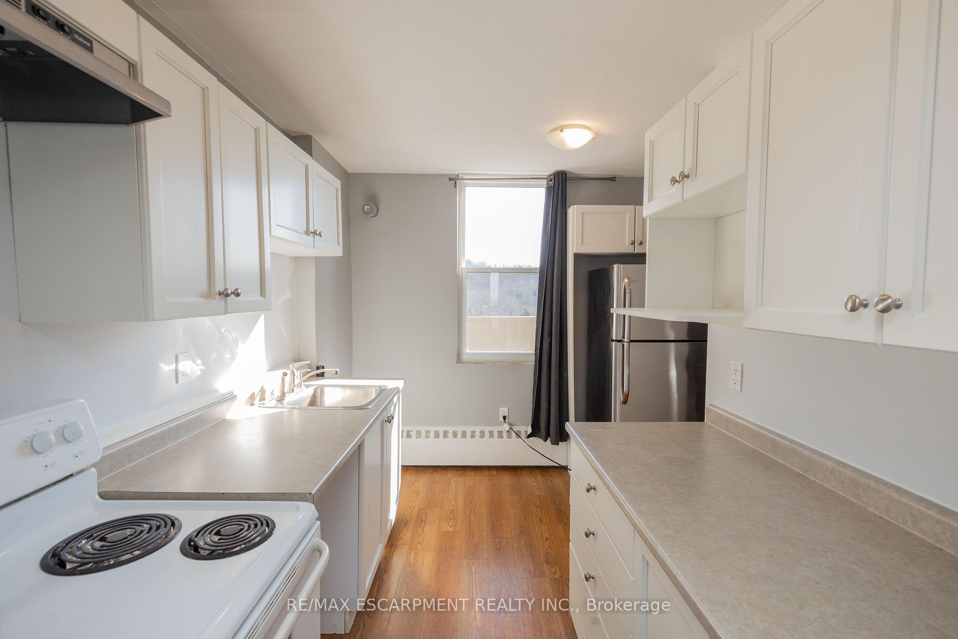 Photo 6 of Unit 523, 350 Quigley Road, Hamilton, Vincent — HOMEH