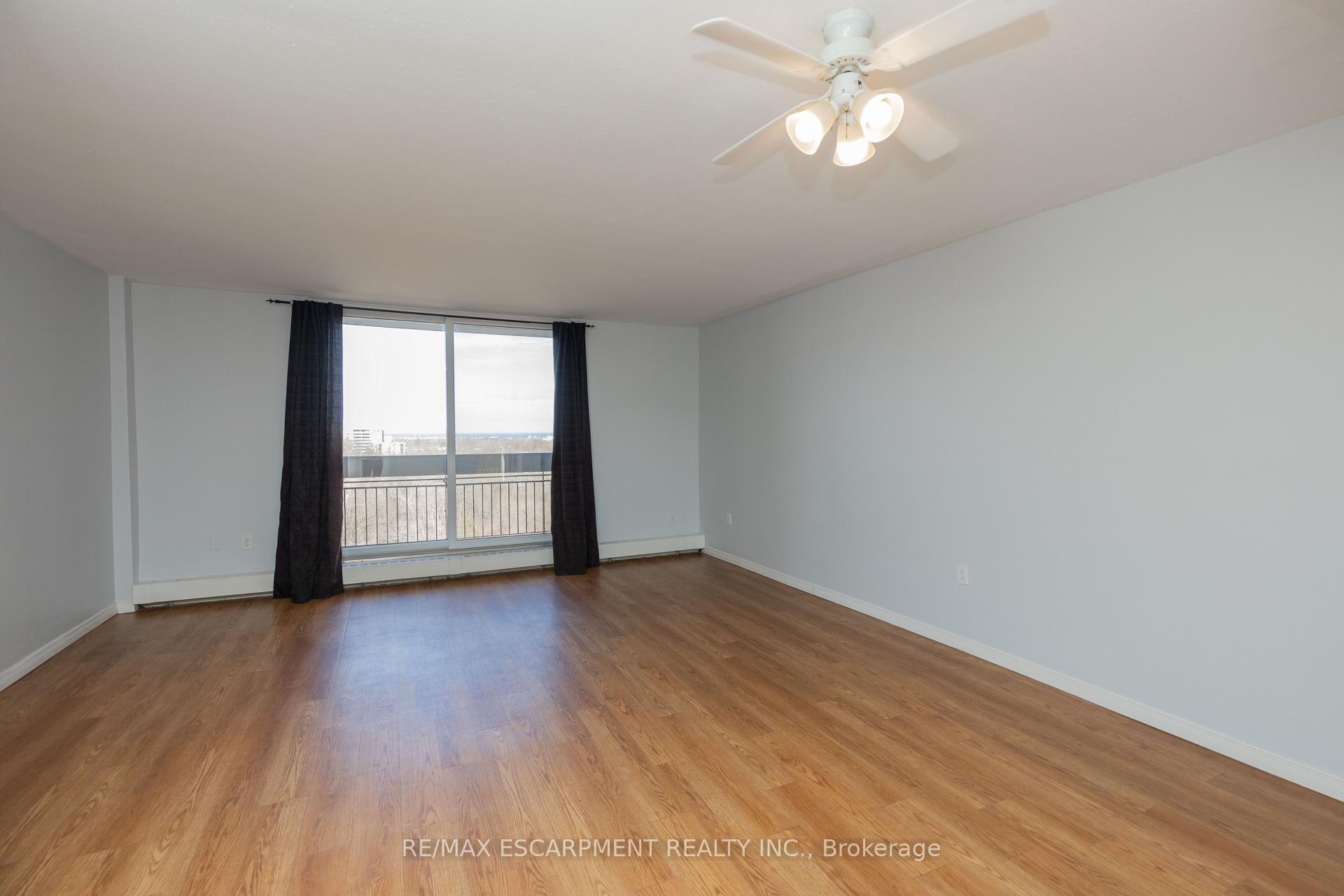Photo 18 of Unit 523, 350 Quigley Road, Hamilton, Vincent — HOMEH