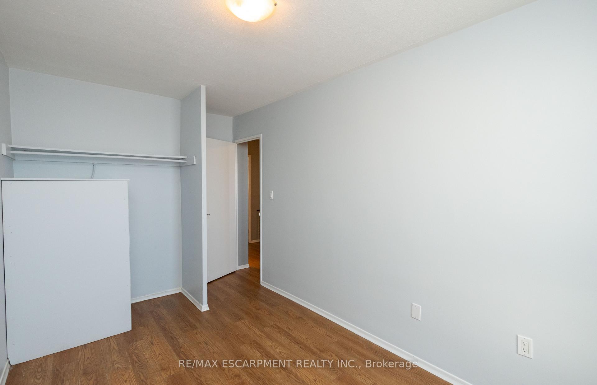Photo 32 of Unit 523, 350 Quigley Road, Hamilton, Vincent — HOMEH