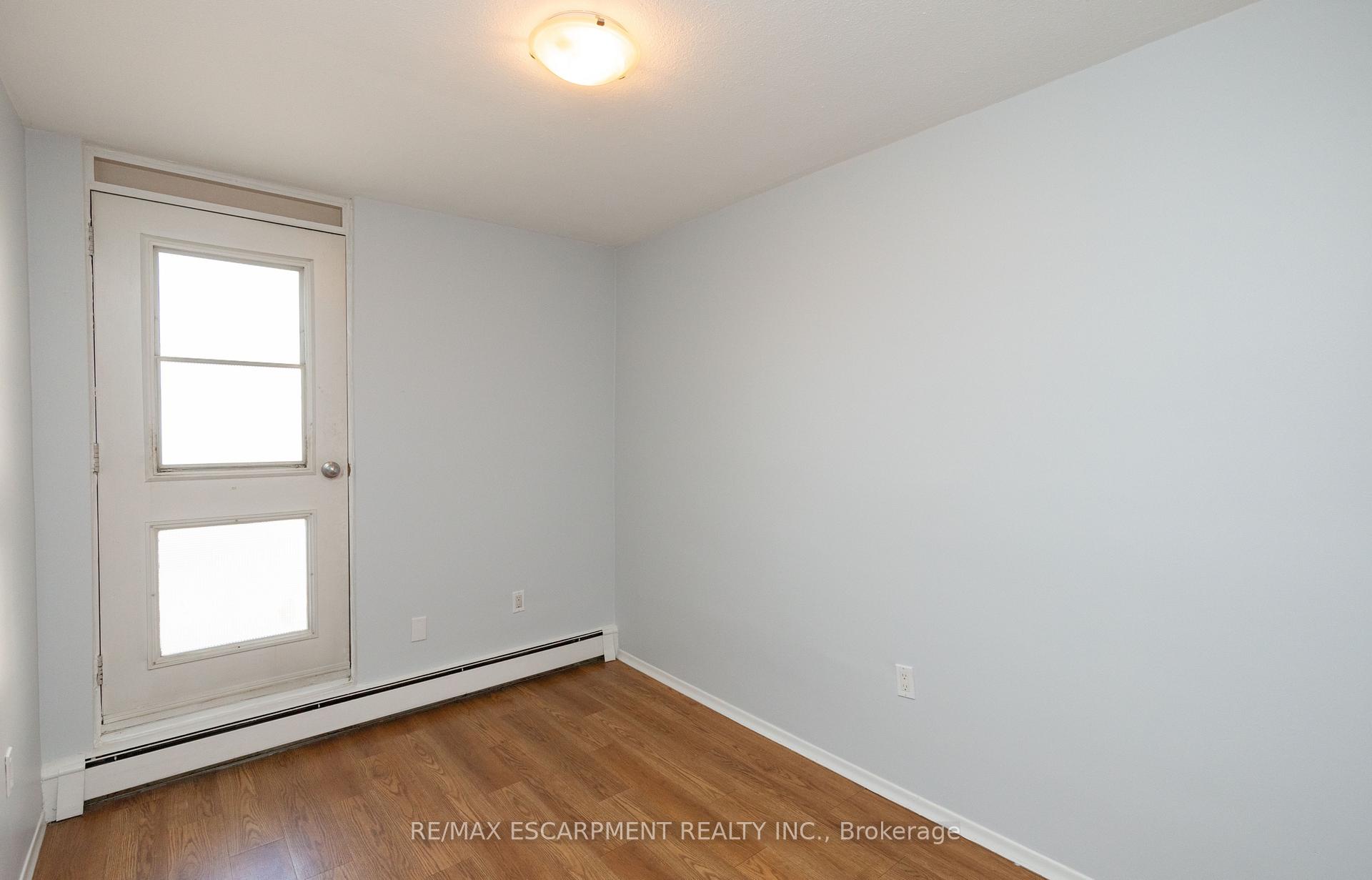 Photo 33 of Unit 523, 350 Quigley Road, Hamilton, Vincent — HOMEH