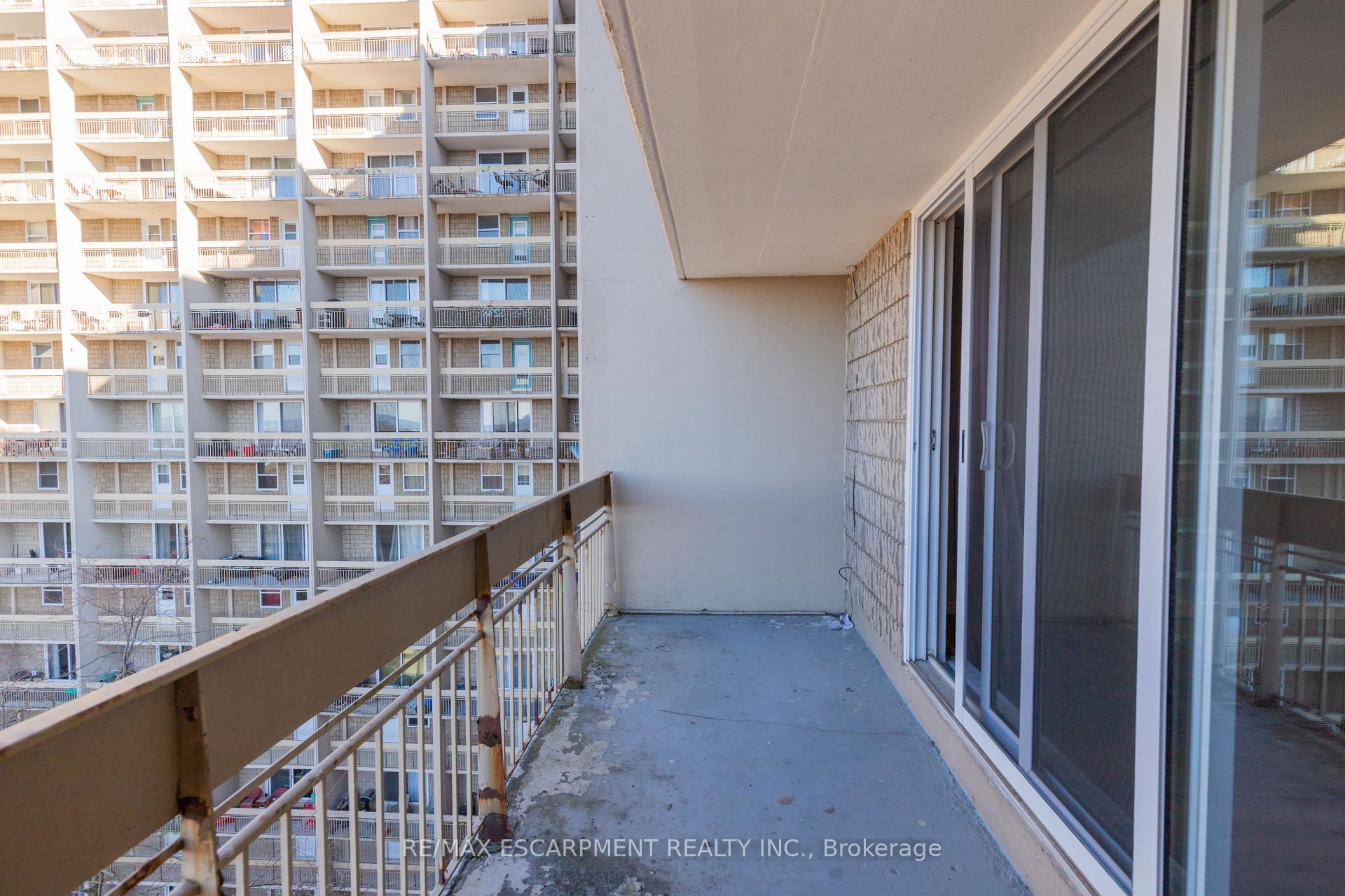 Photo 41 of Unit 523, 350 Quigley Road, Hamilton, Vincent — HOMEH
