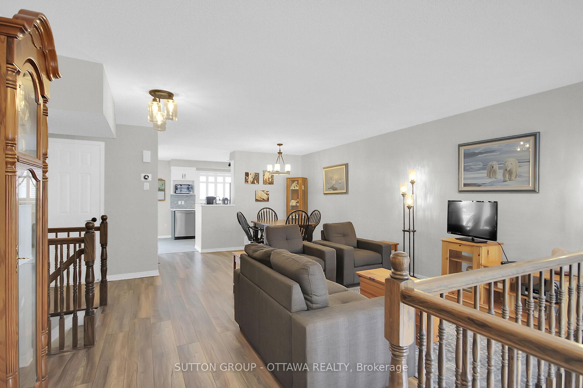 Photo 6 of Unit 8, 216 Keltie Private, Ottawa, Barrhaven - Longfields — HOMEH