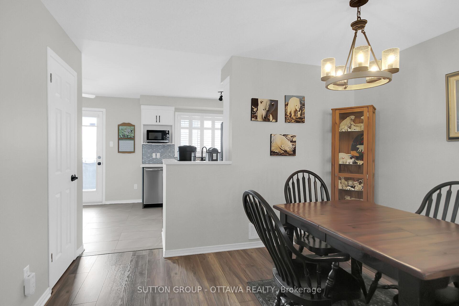 Photo 16 of Unit 8, 216 Keltie Private, Ottawa, Barrhaven - Longfields — HOMEH