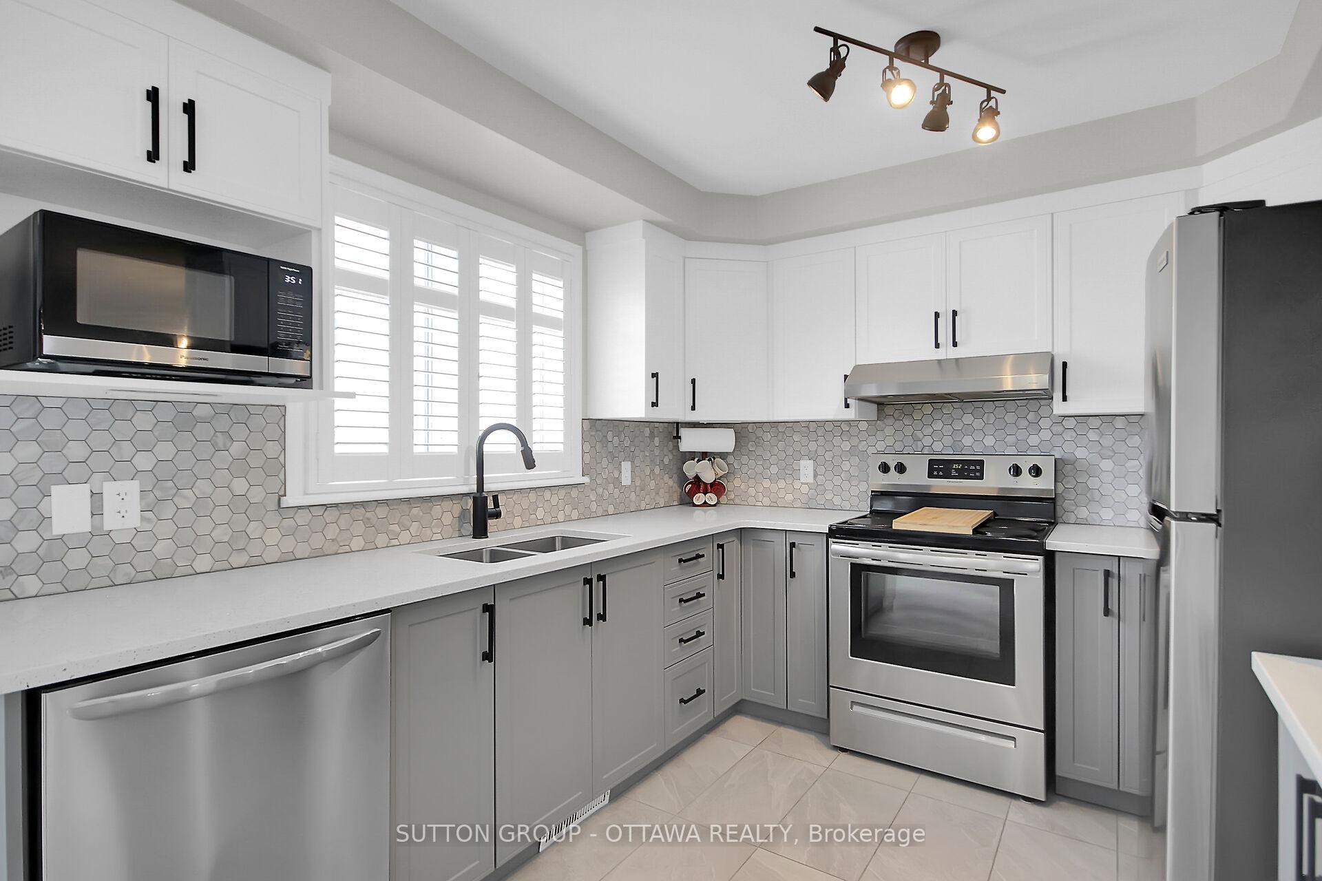 Photo 20 of Unit 8, 216 Keltie Private, Ottawa, Barrhaven - Longfields — HOMEH
