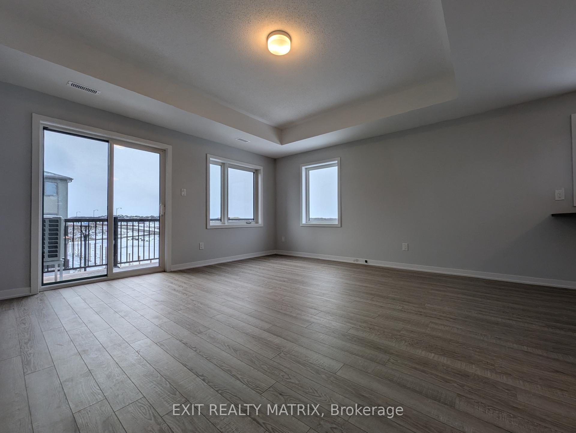 Photo 4 of 312 Parnian Private, Ottawa, Barrhaven - Half Moon Bay — HOMEH