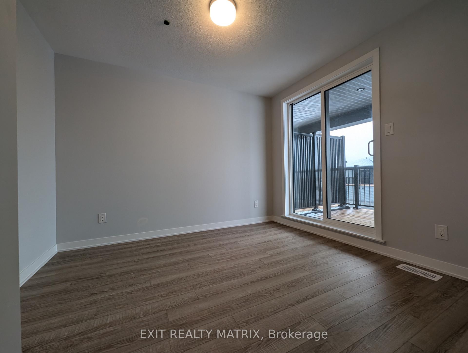 Photo 7 of 312 Parnian Private, Ottawa, Barrhaven - Half Moon Bay — HOMEH