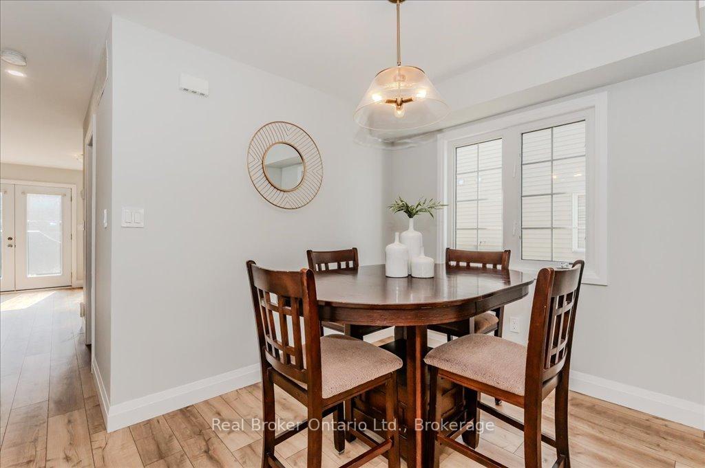 Photo 8 of Unit C14, 240 Westmeadow Drive, Kitchener — HOMEH