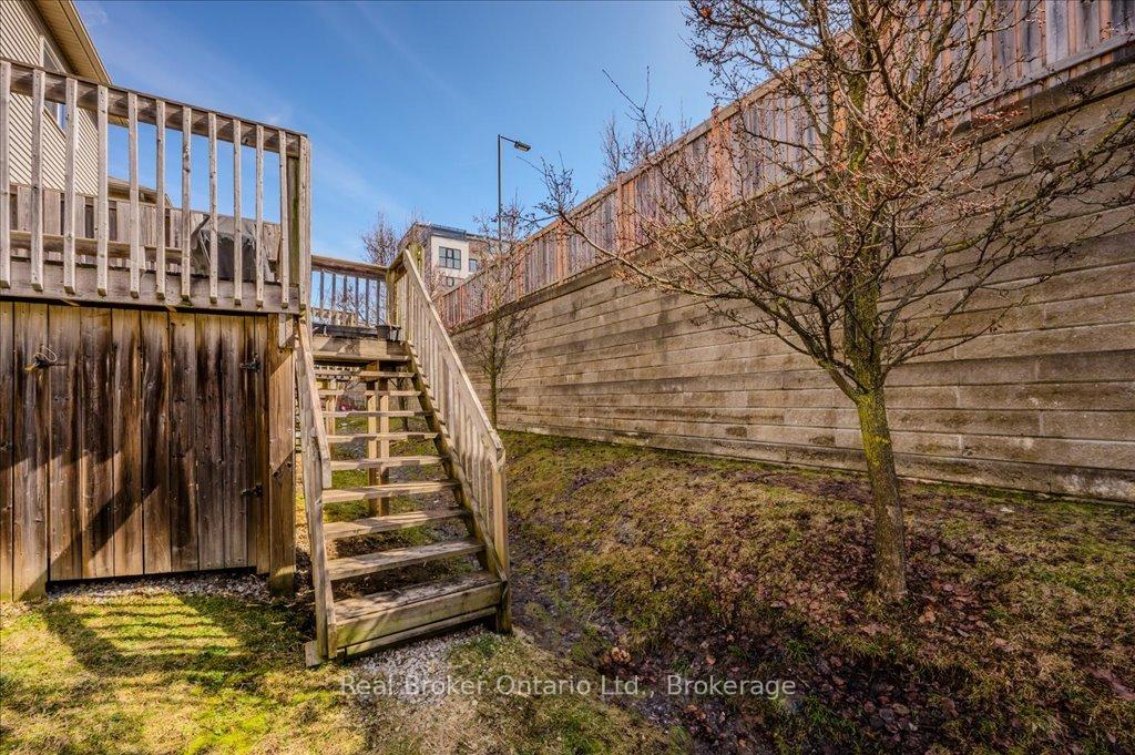 Photo 27 of Unit C14, 240 Westmeadow Drive, Kitchener — HOMEH