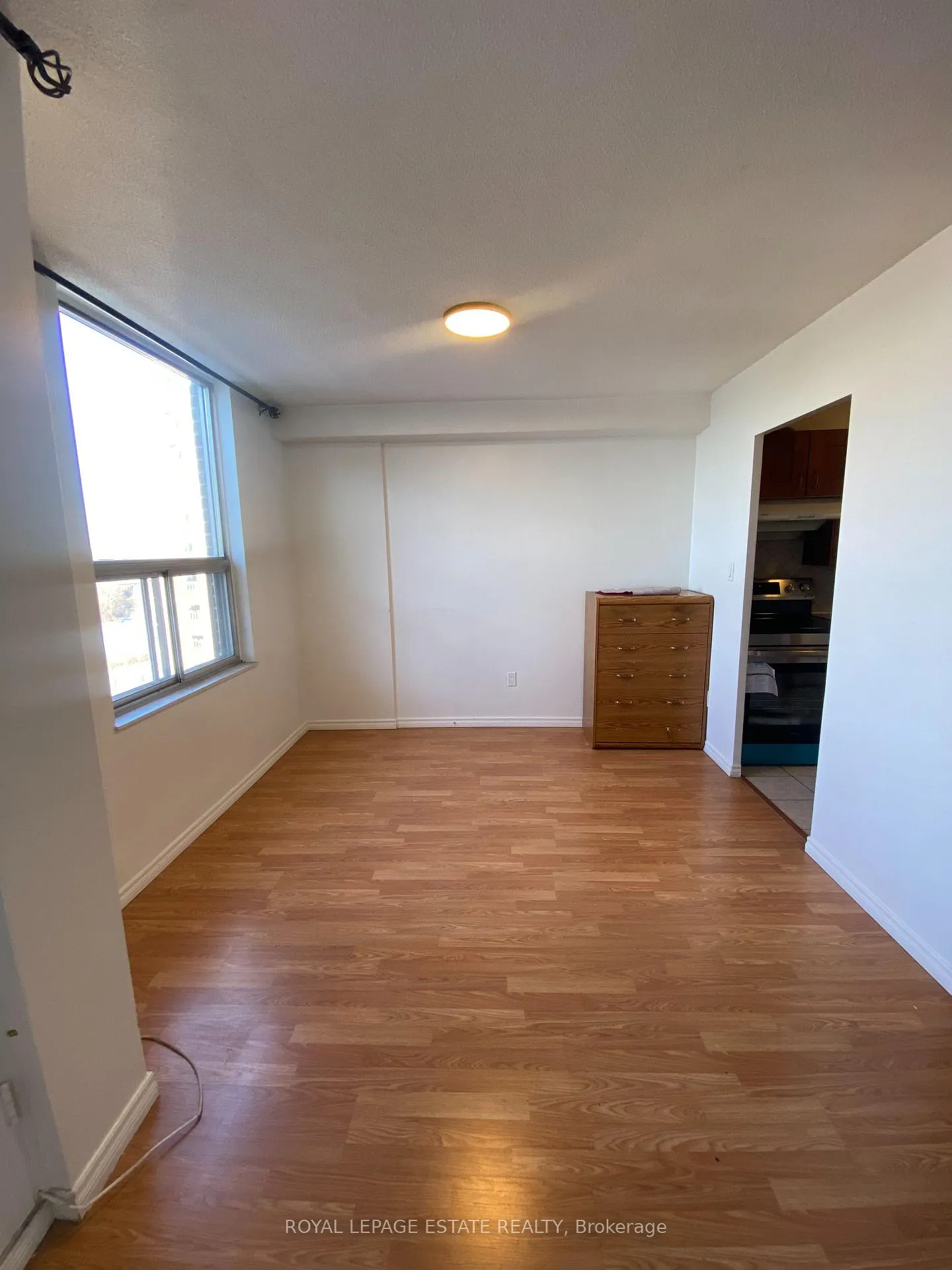 Photo 7 of Unit 1503, 20 Edgecliff Golfway, Toronto, Flemingdon Park — HOMEH