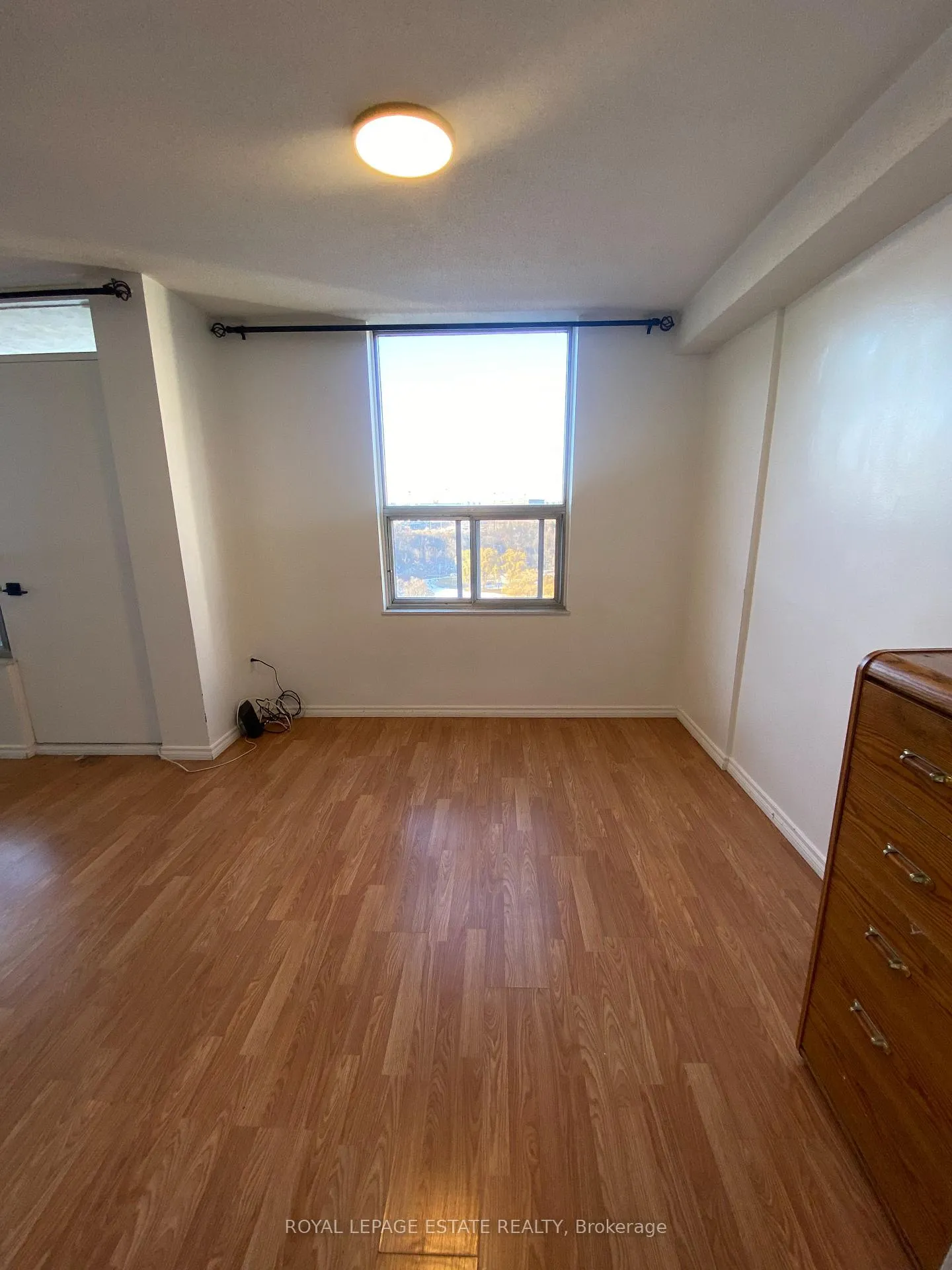 Photo 8 of Unit 1503, 20 Edgecliff Golfway, Toronto, Flemingdon Park — HOMEH