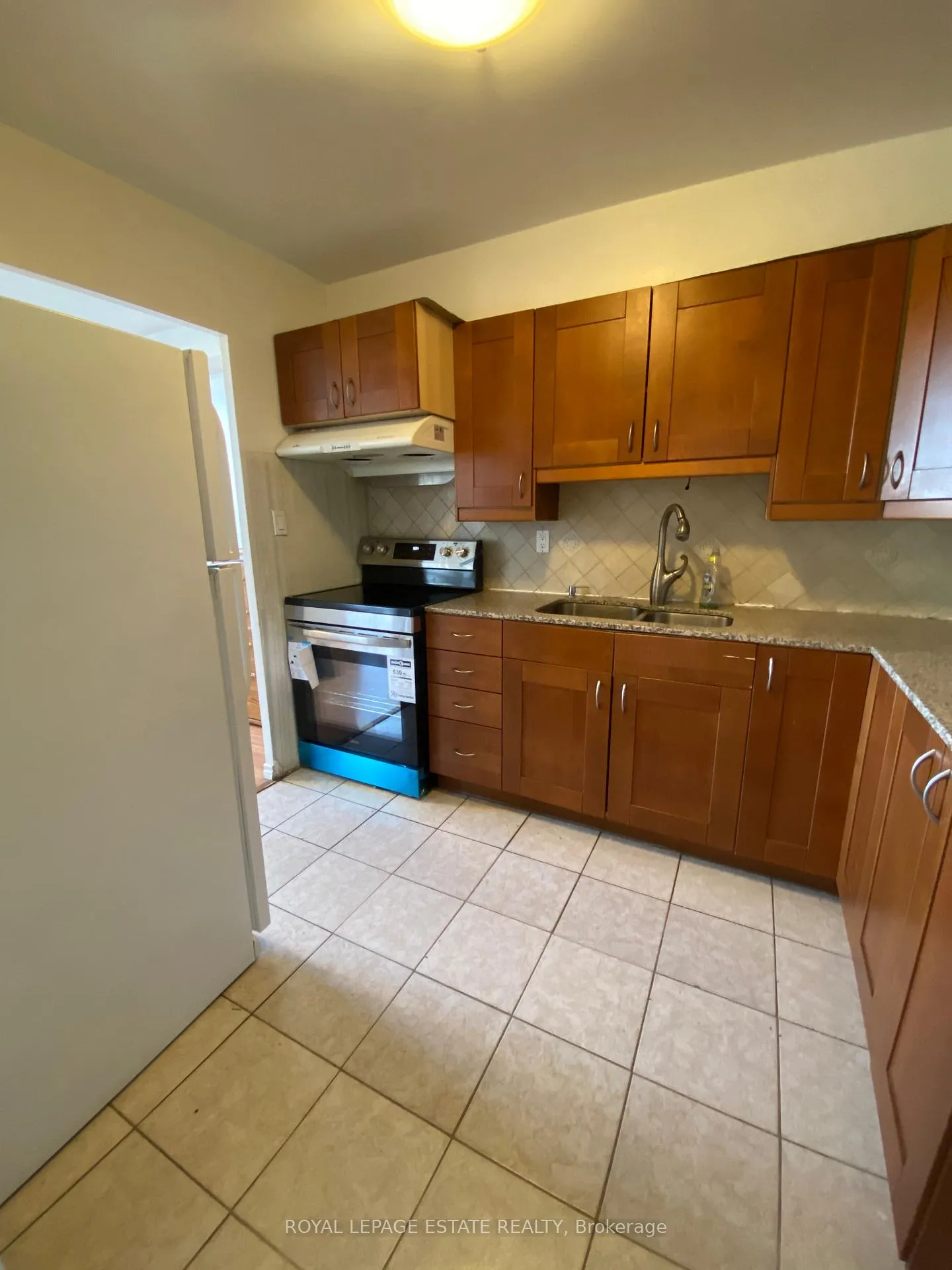 Photo 10 of Unit 1503, 20 Edgecliff Golfway, Toronto, Flemingdon Park — HOMEH