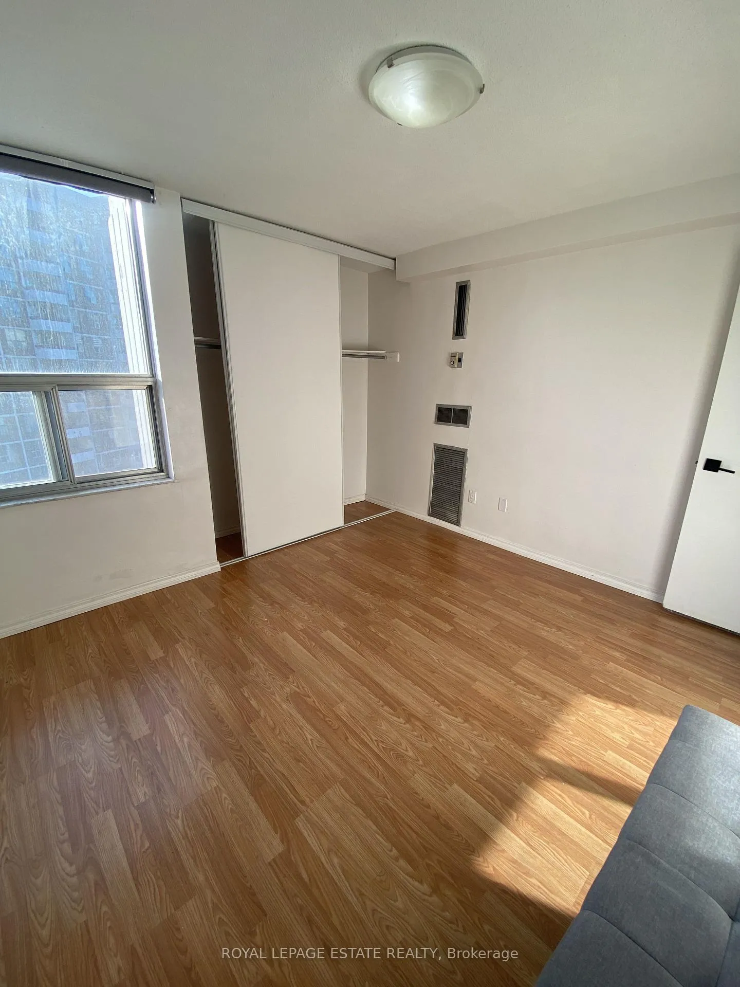 Photo 21 of Unit 1503, 20 Edgecliff Golfway, Toronto, Flemingdon Park — HOMEH