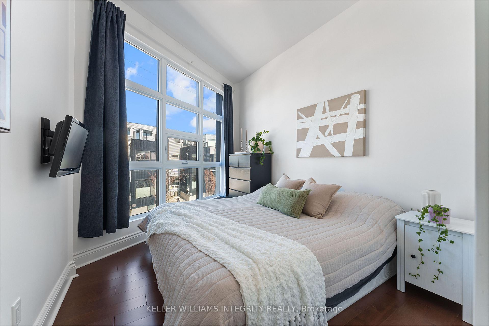 Photo 8 of Unit 201, 101 Pinhey Street, Ottawa, Hintonburg — HOMEH