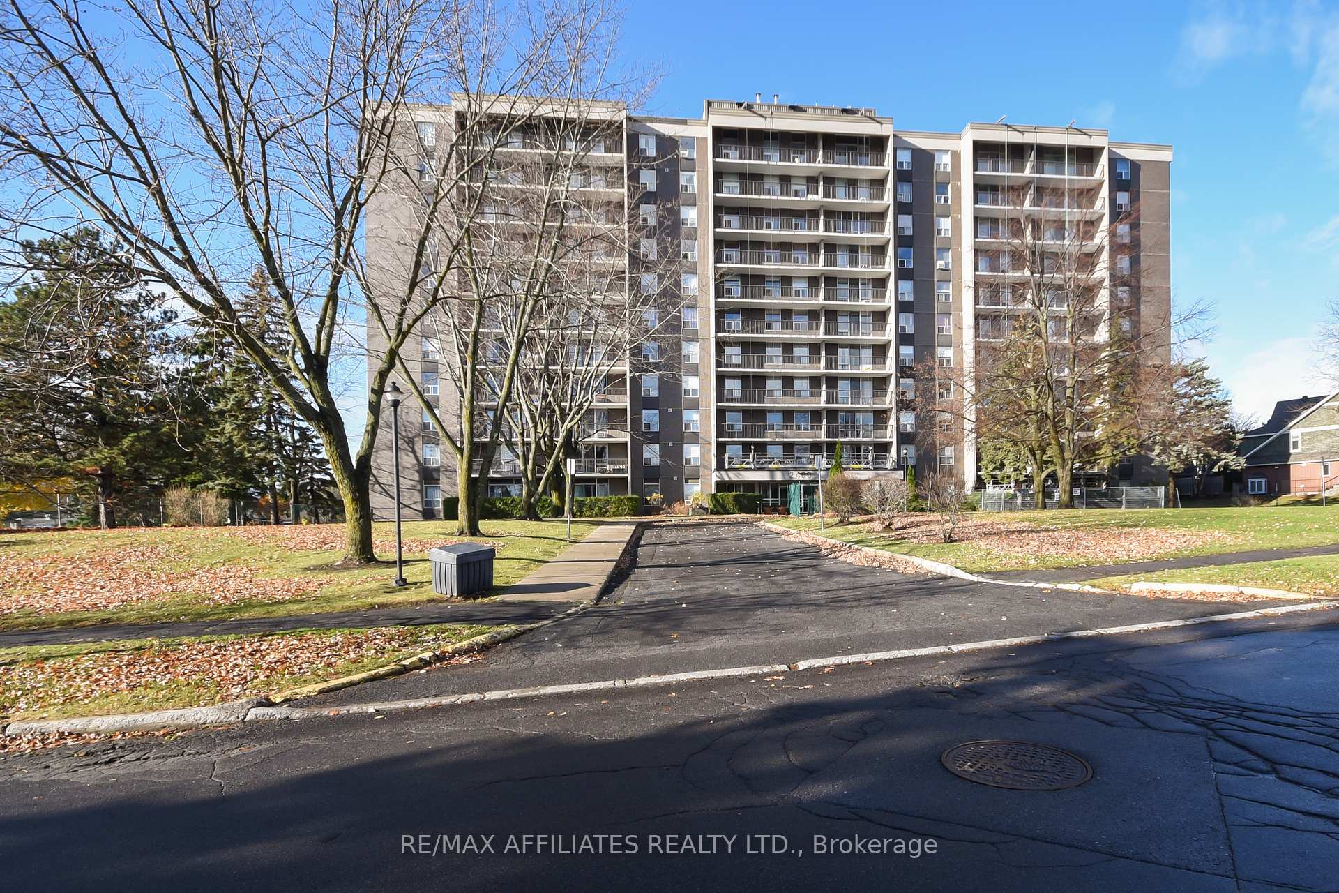 Front of Unit 305, 2400 Virginia Drive W