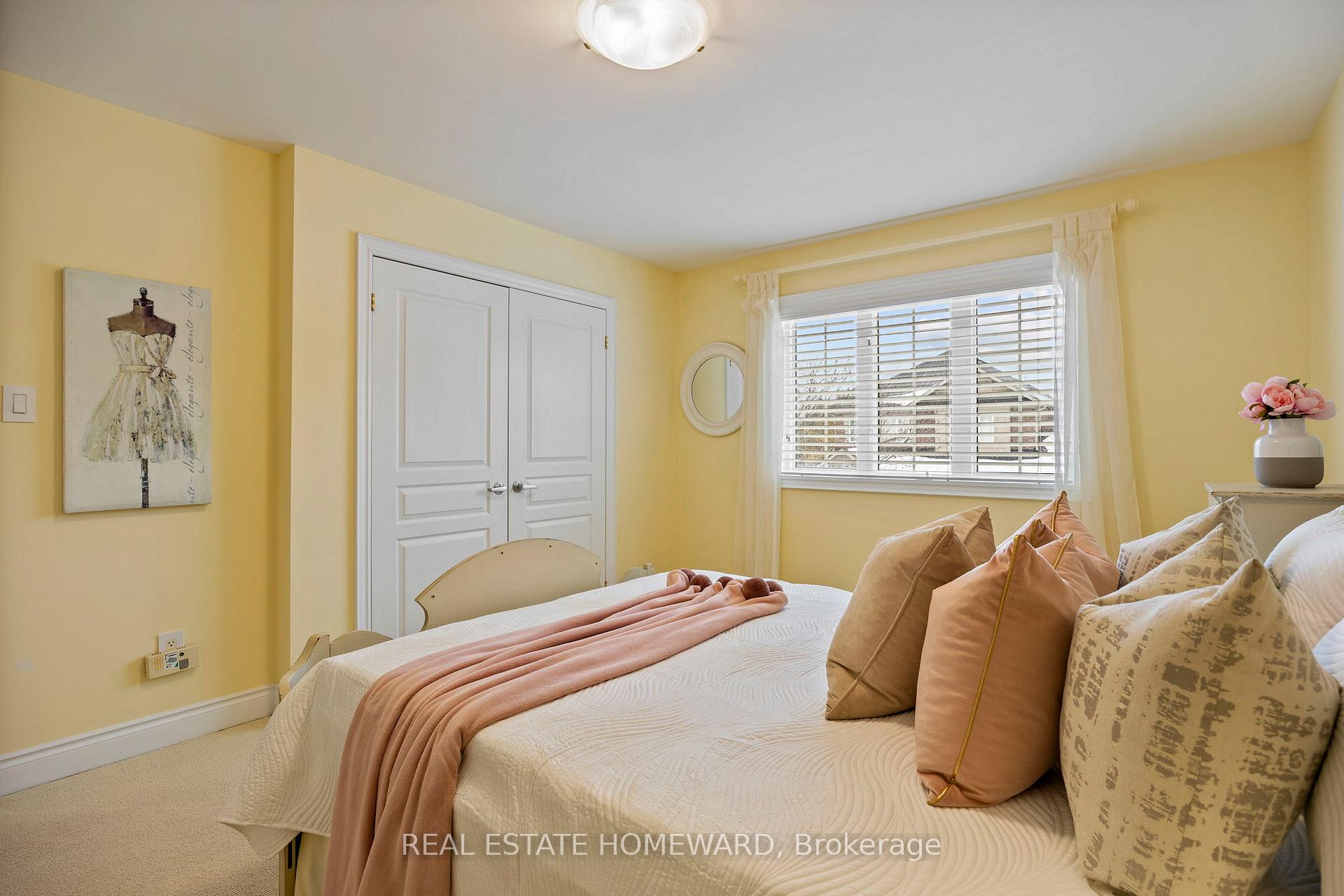 Photo 35 of 79 Stonecliffe Crescent, Aurora, Aurora Estates — HOMEH