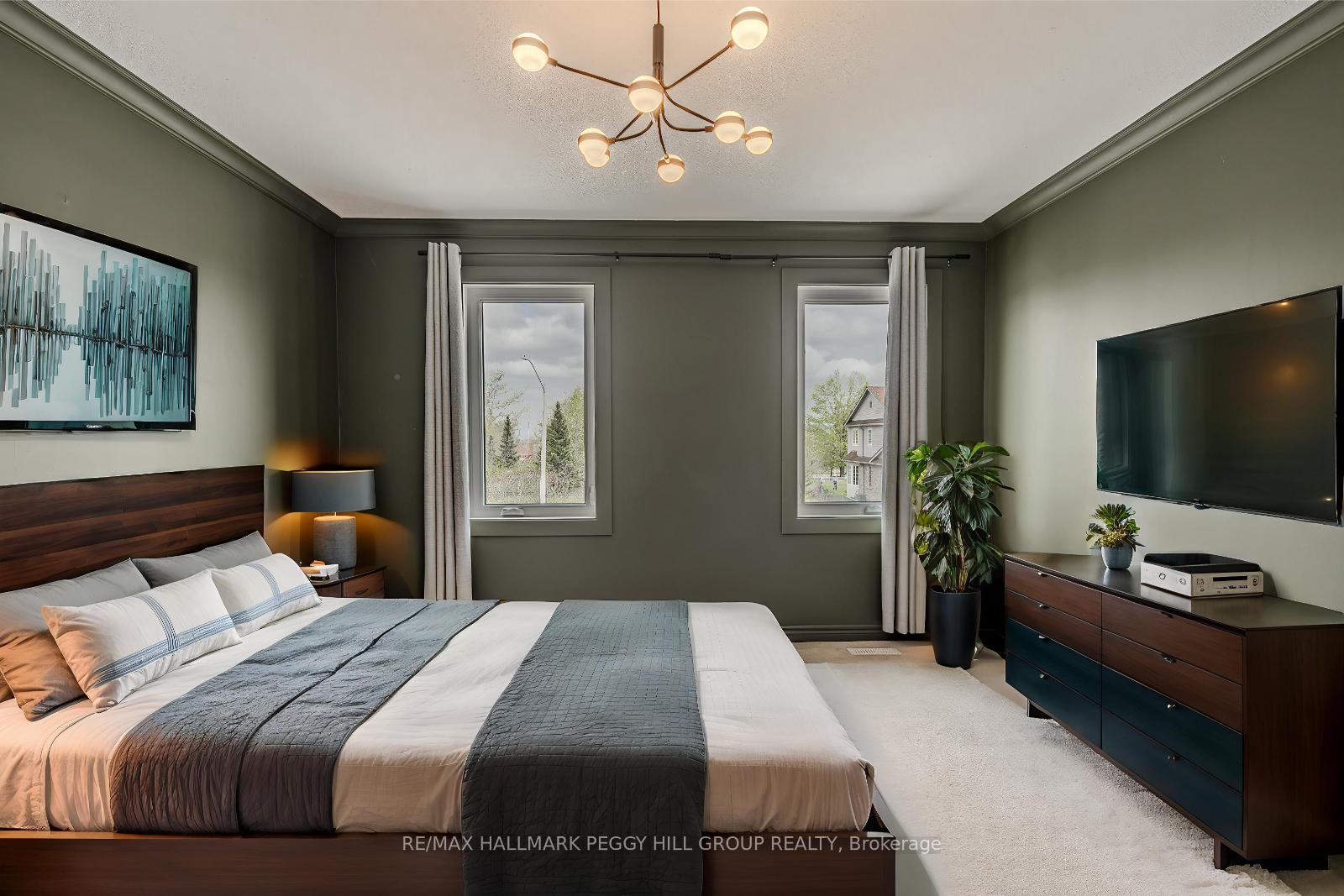 Photo 15 of 8 Thrushwood Drive, Barrie, Holly — HOMEH
