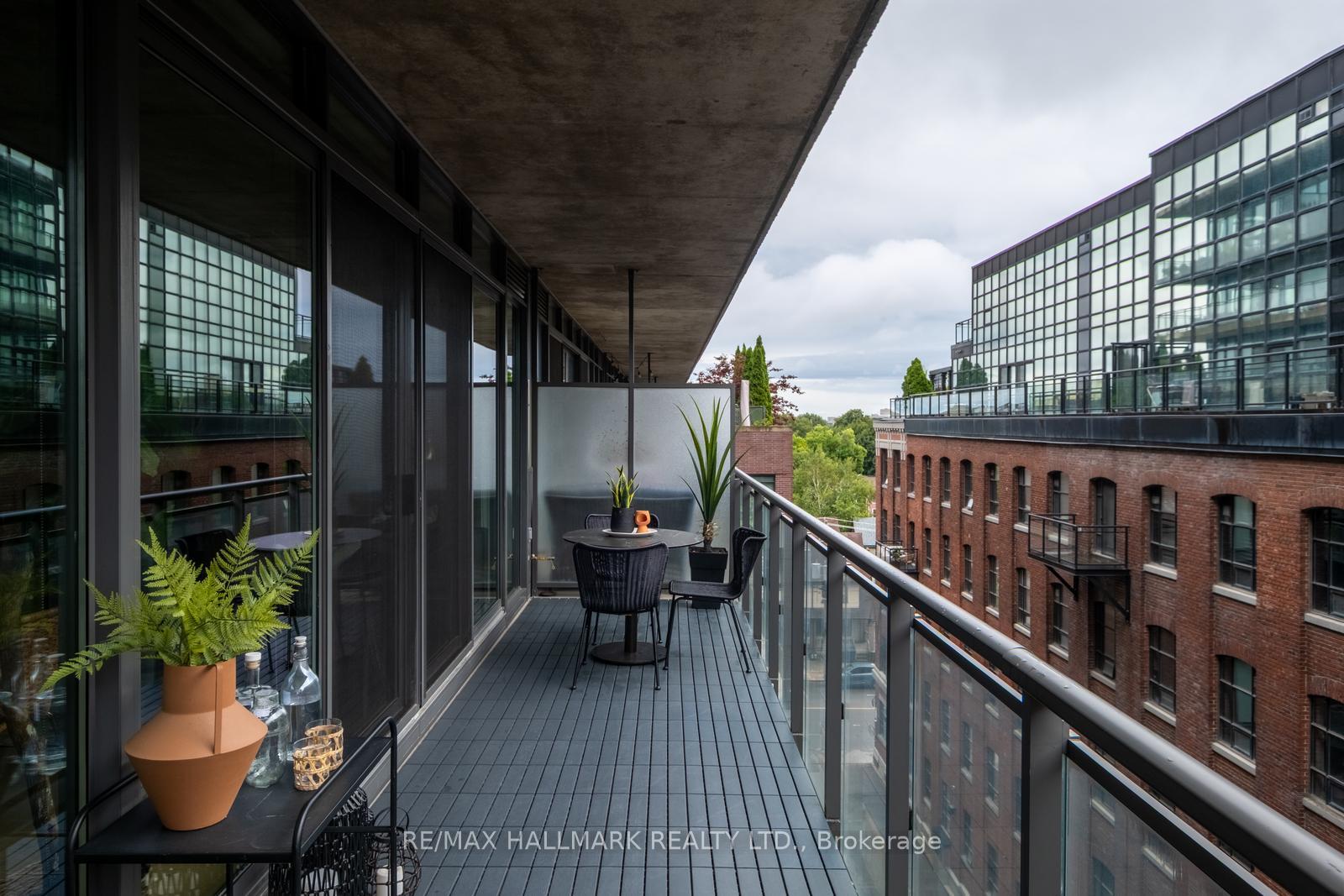 Photo 13 of Unit 607, 90 Broadview Avenue, Toronto, South Riverdale — HOMEH